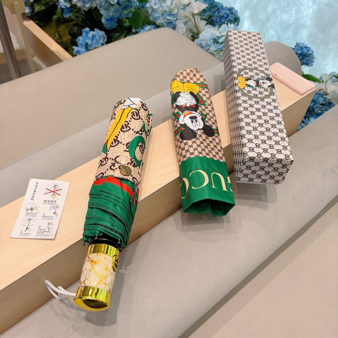  GUCCI（古奇）新款 三折自动折叠晴雨伞 选用台湾进口UV防紫外线伞布 原单代工级品质  🌹