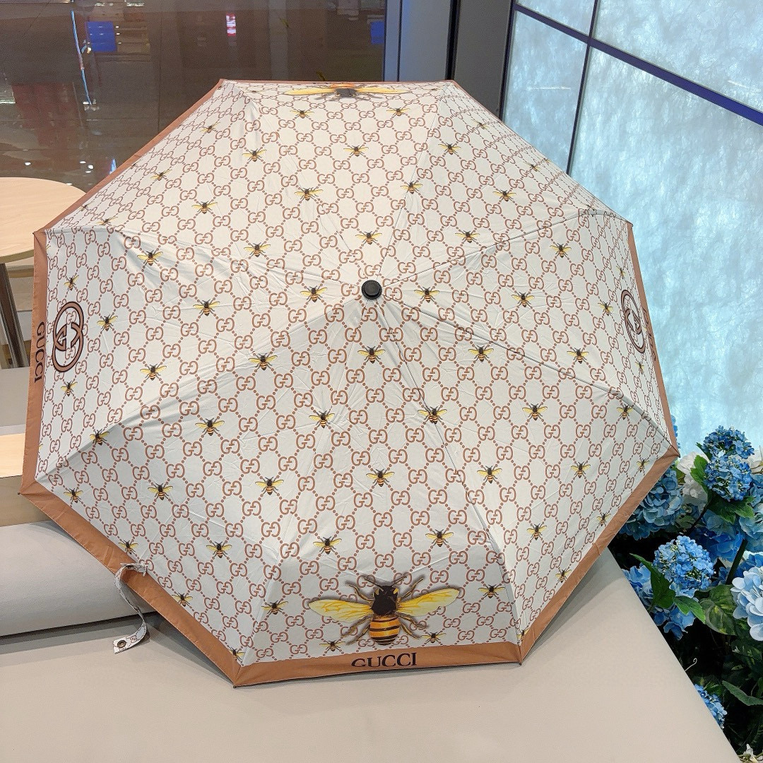  GUCCI（古奇）新款 三折自动折叠晴雨伞 选用台湾进口UV防紫外线伞布 原单代工级品质  🌹