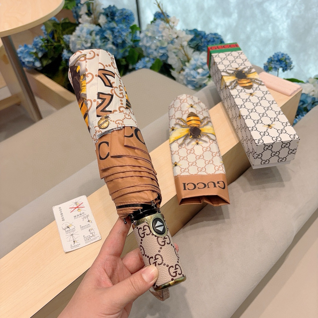  GUCCI（古奇）新款 三折自动折叠晴雨伞 选用台湾进口UV防紫外线伞布 原单代工级品质  🌹