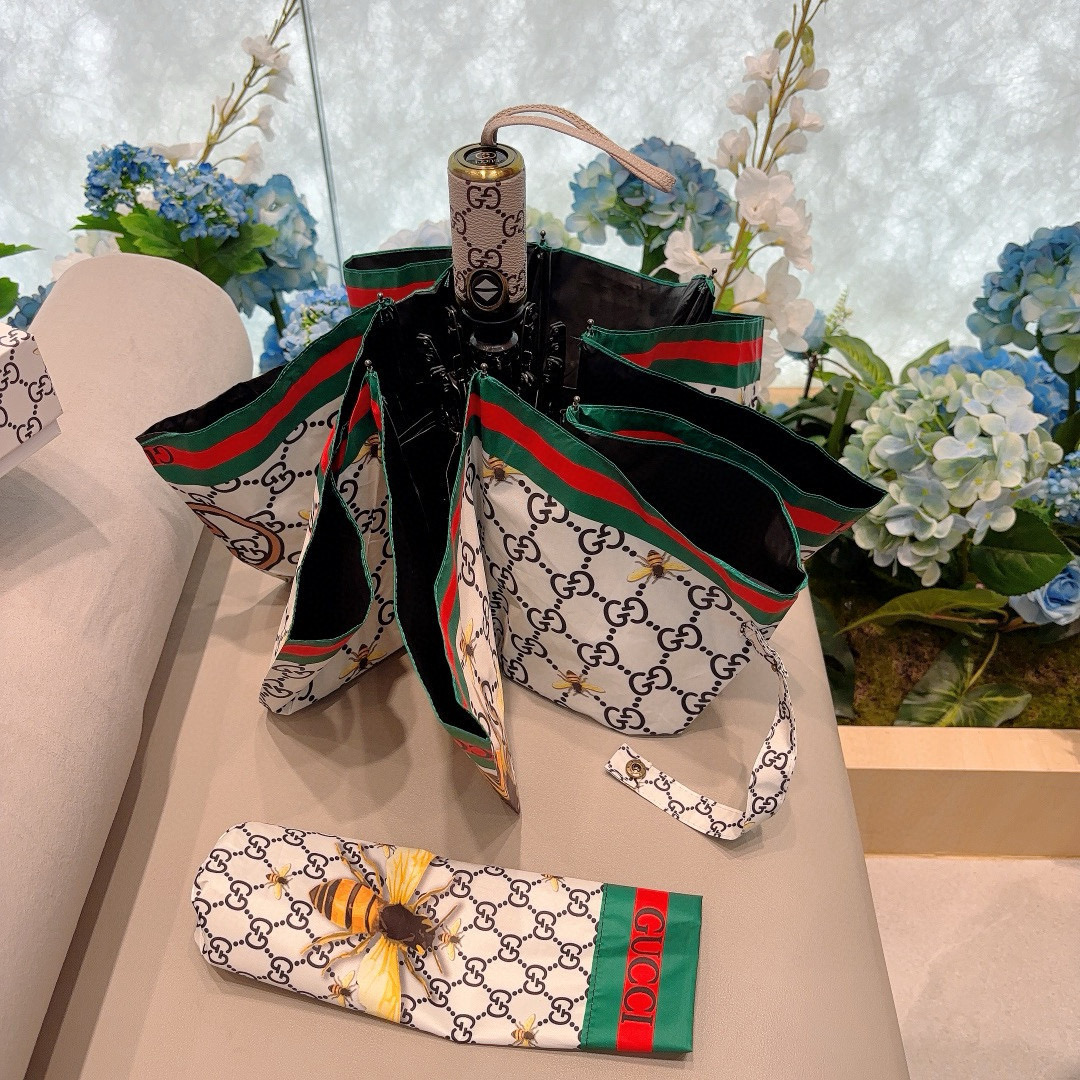  GUCCI（古奇）新款 三折自动折叠晴雨伞 选用台湾进口UV防紫外线伞布 原单代工级品质  🌹
