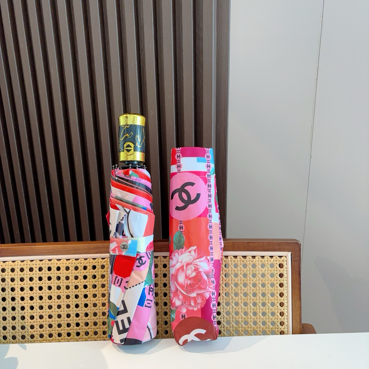  CHANEL香奈儿 三折自动折叠晴雨伞  时尚原单代工品质 细节精致 看得见的品质 打破一成不变 色泽