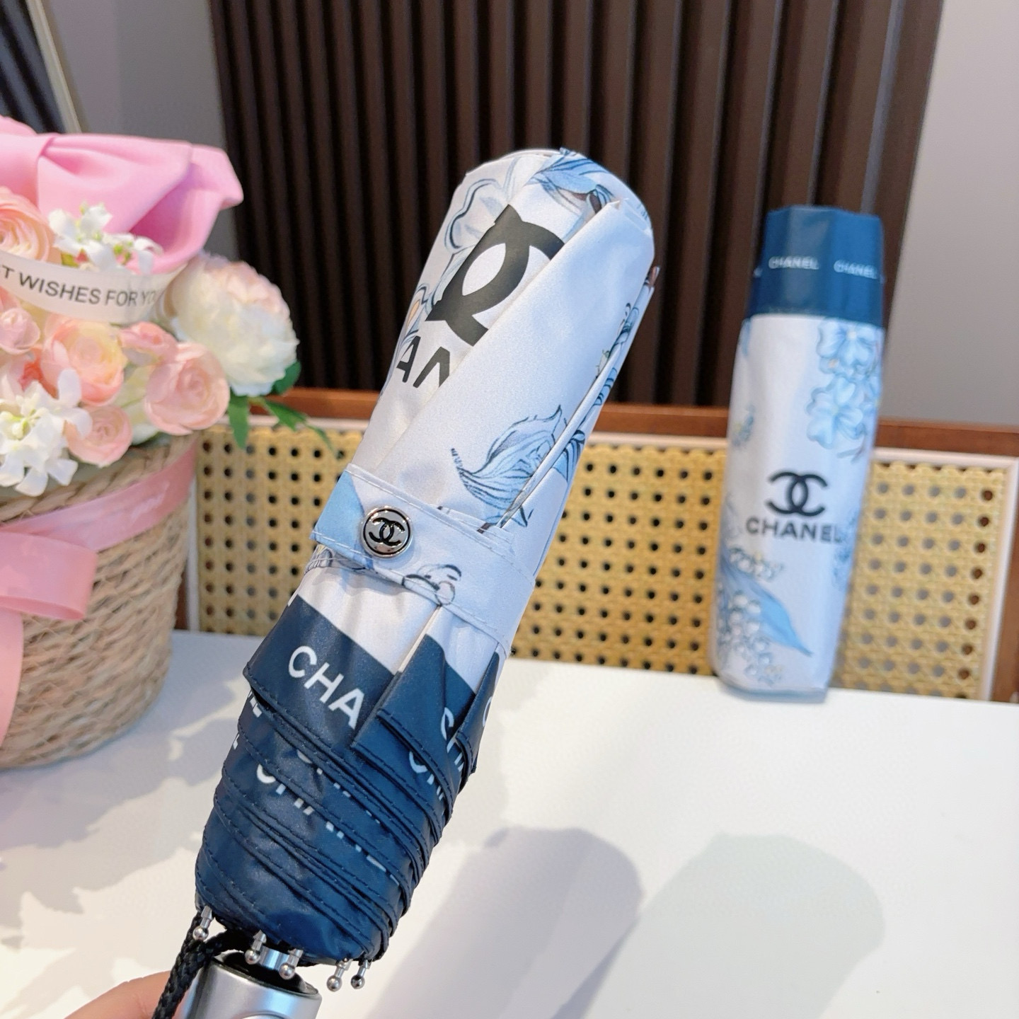  CHANEL香奈儿 三折自动折叠晴雨伞  时尚原单代工品质 细节精致 看得见的品质 打破一成不变 色泽