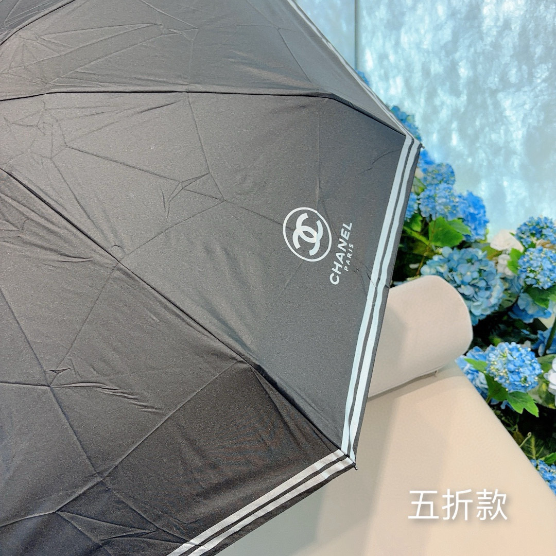  CHANEL（香奈儿）五折手动折叠晴雨伞 选用台湾进口UV防紫外线伞布 原单代工级品质  🌹