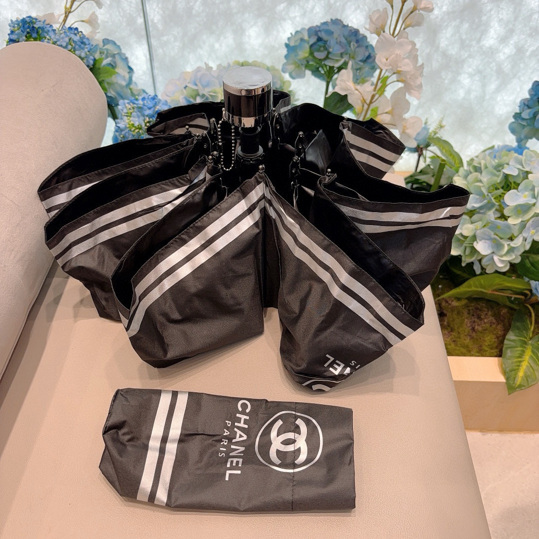  CHANEL（香奈儿）五折手动折叠晴雨伞 选用台湾进口UV防紫外线伞布 原单代工级品质  🌹