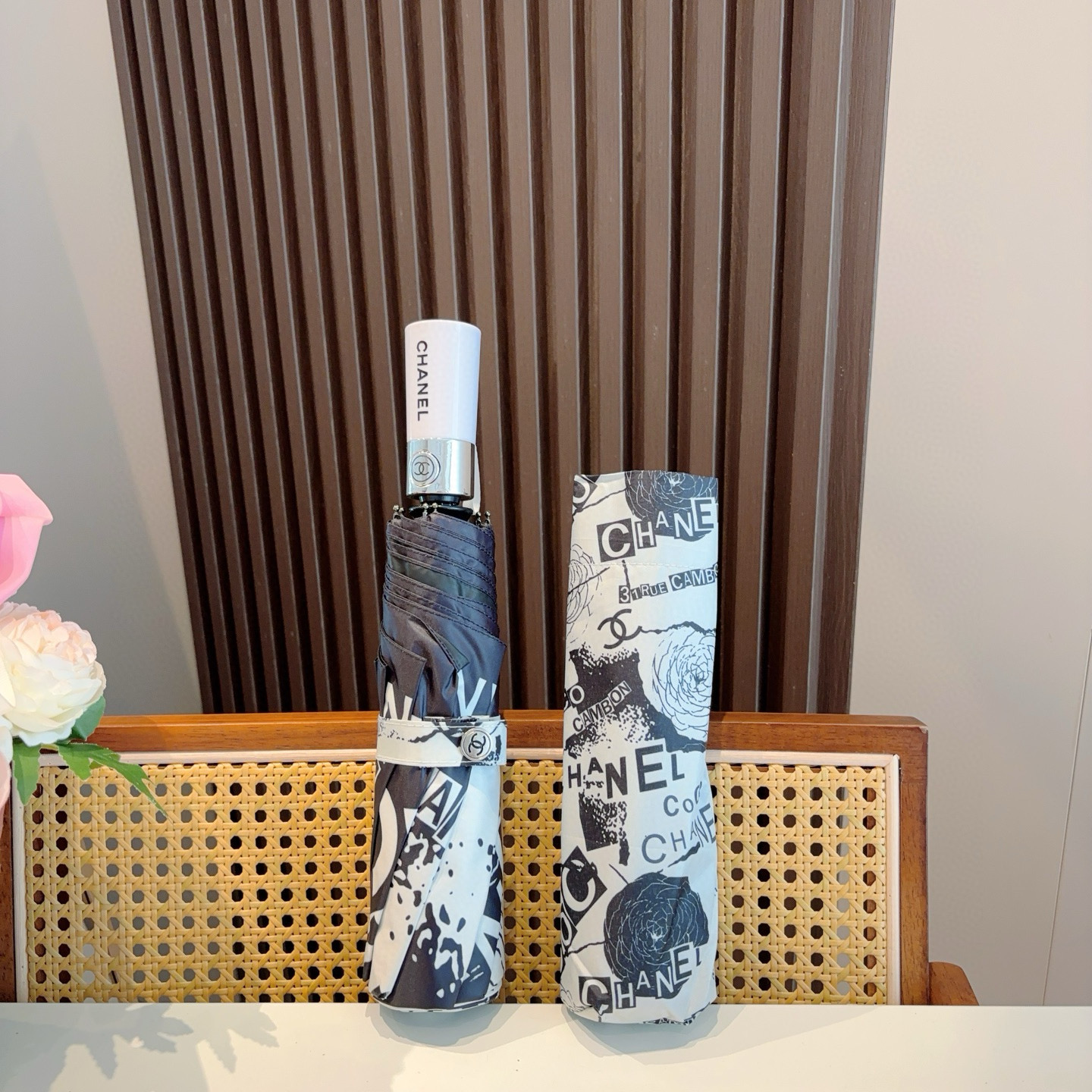  CHANEL（香奈儿）三折自动折叠晴雨伞 选用台湾进口UV防紫外线伞布 原单代工级品质 