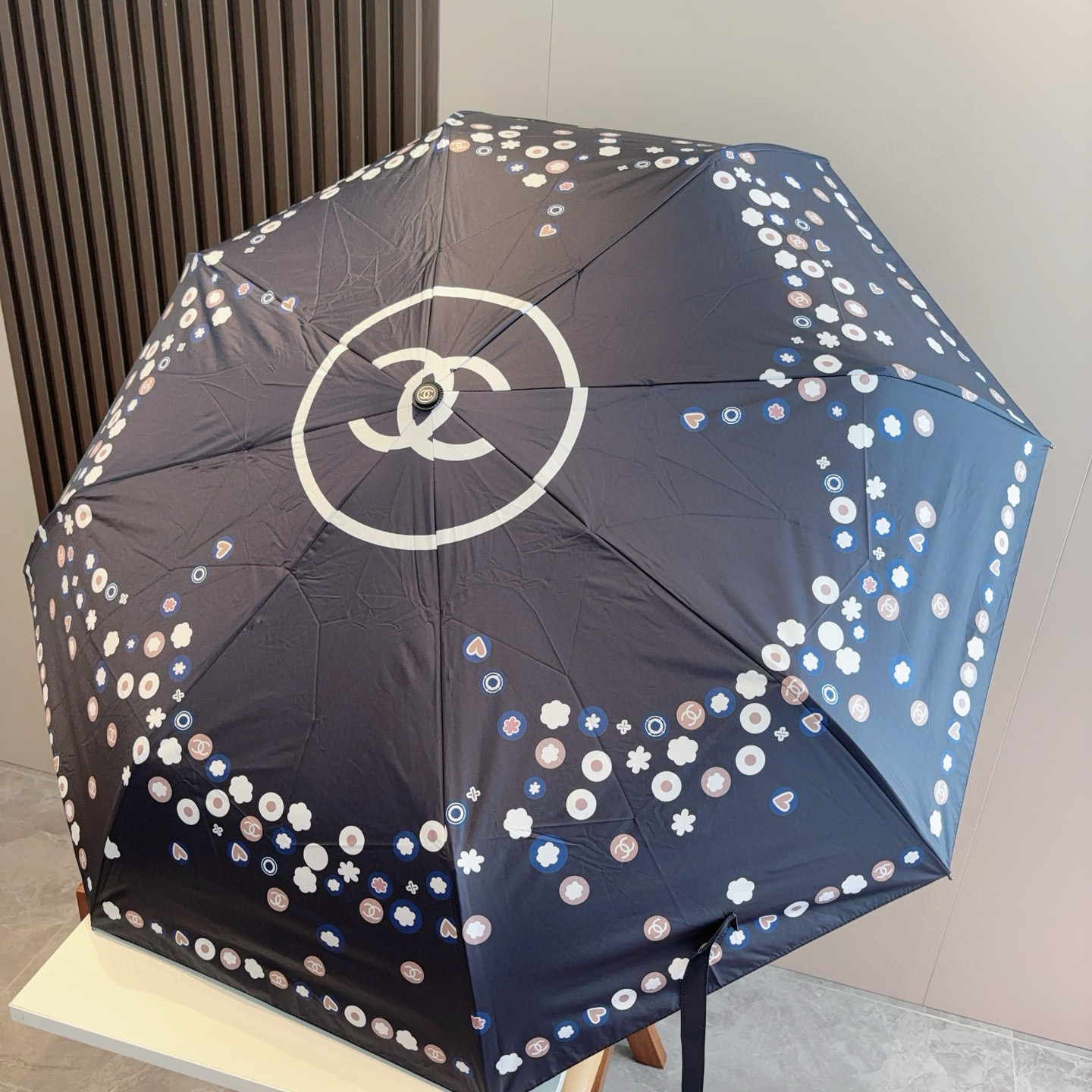  CHANEL（香奈儿）三折自动折叠晴雨伞 选用台湾进口UV防紫外线伞布 原单代工级品质 
