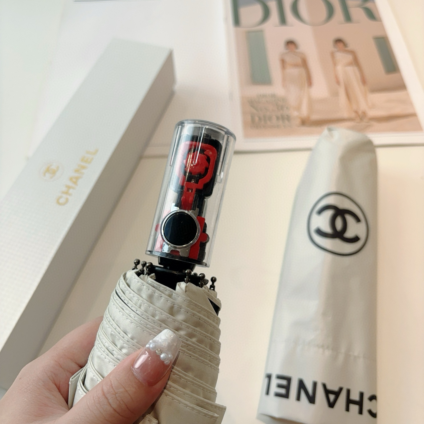  CHANEL（香奈儿）三折自动折叠晴雨伞 选用台湾进口UV防紫外线伞布 原单代工级品质 