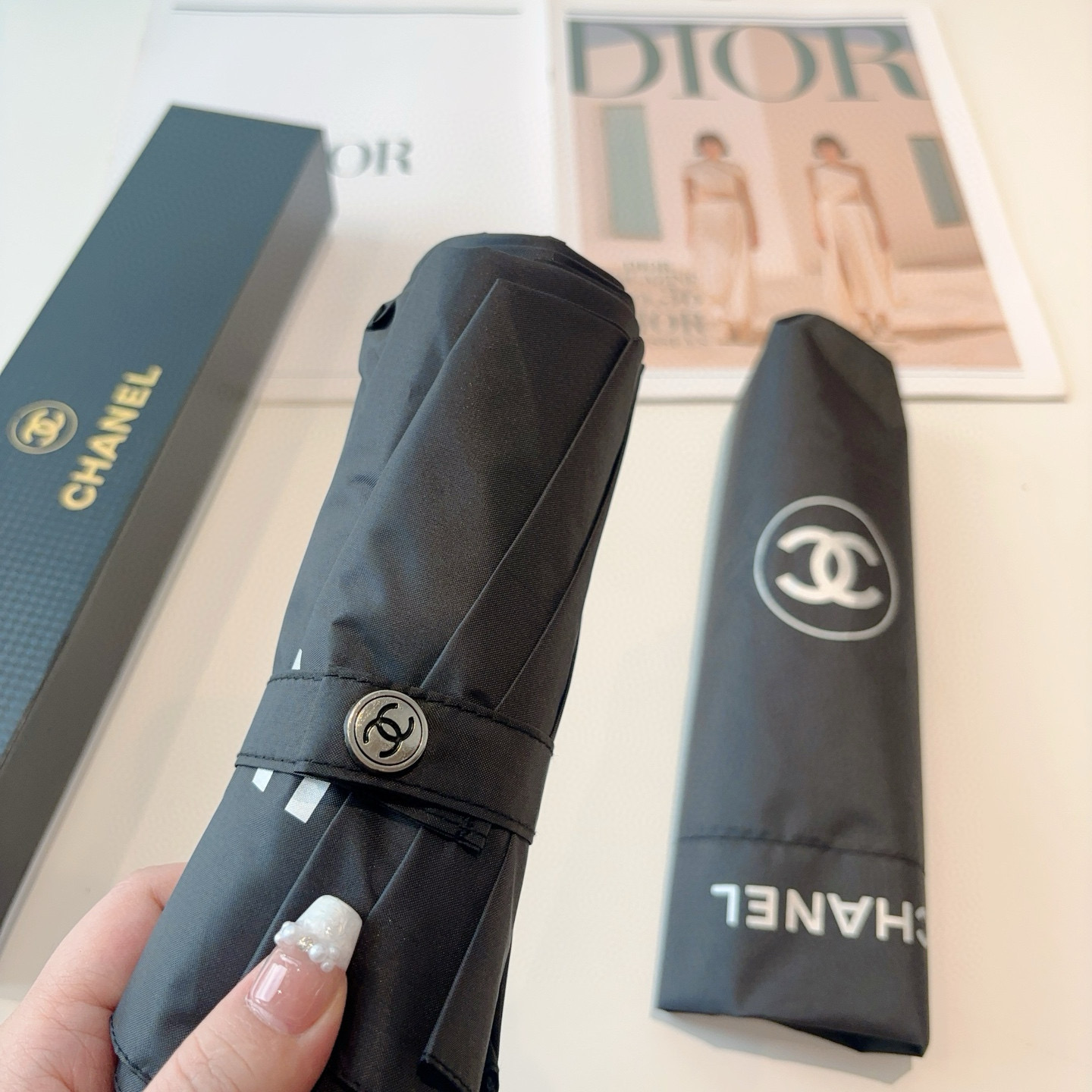  CHANEL（香奈儿）三折自动折叠晴雨伞 选用台湾进口UV防紫外线伞布 原单代工级品质 