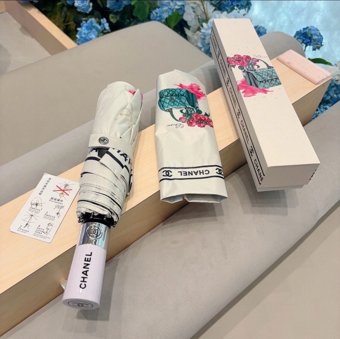  CHANEL（香奈儿）三折自动折叠晴雨伞 选用台湾进口UV防紫外线伞布 原单代工级品质 