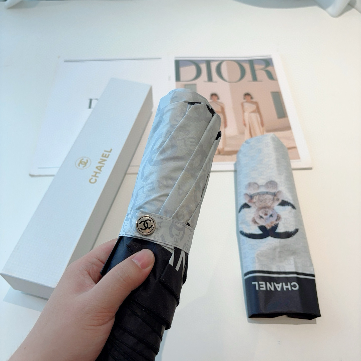  CHANEL（香奈儿）三折自动折叠晴雨伞 选用台湾进口UV防紫外线伞布 原单代工级品质 