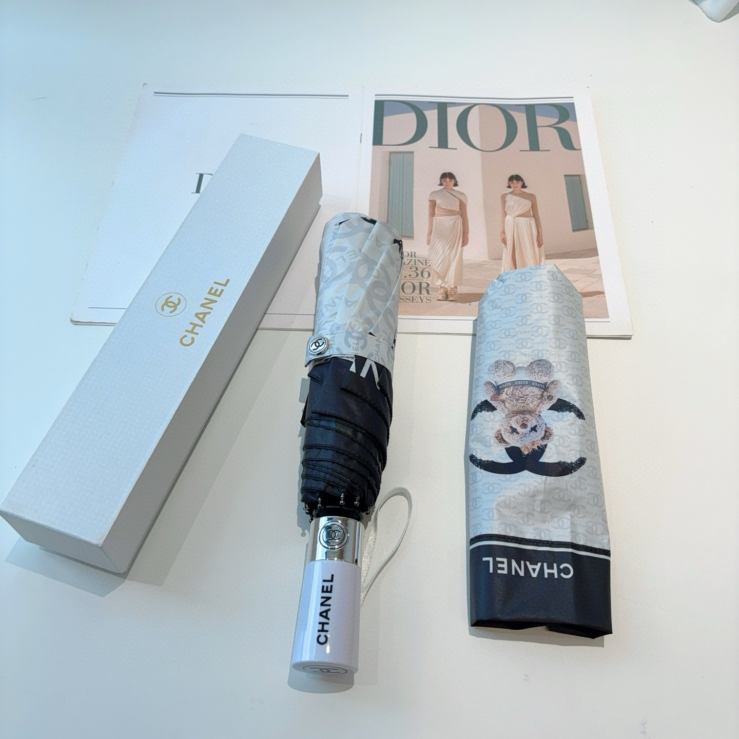  CHANEL（香奈儿）三折自动折叠晴雨伞 选用台湾进口UV防紫外线伞布 原单代工级品质 