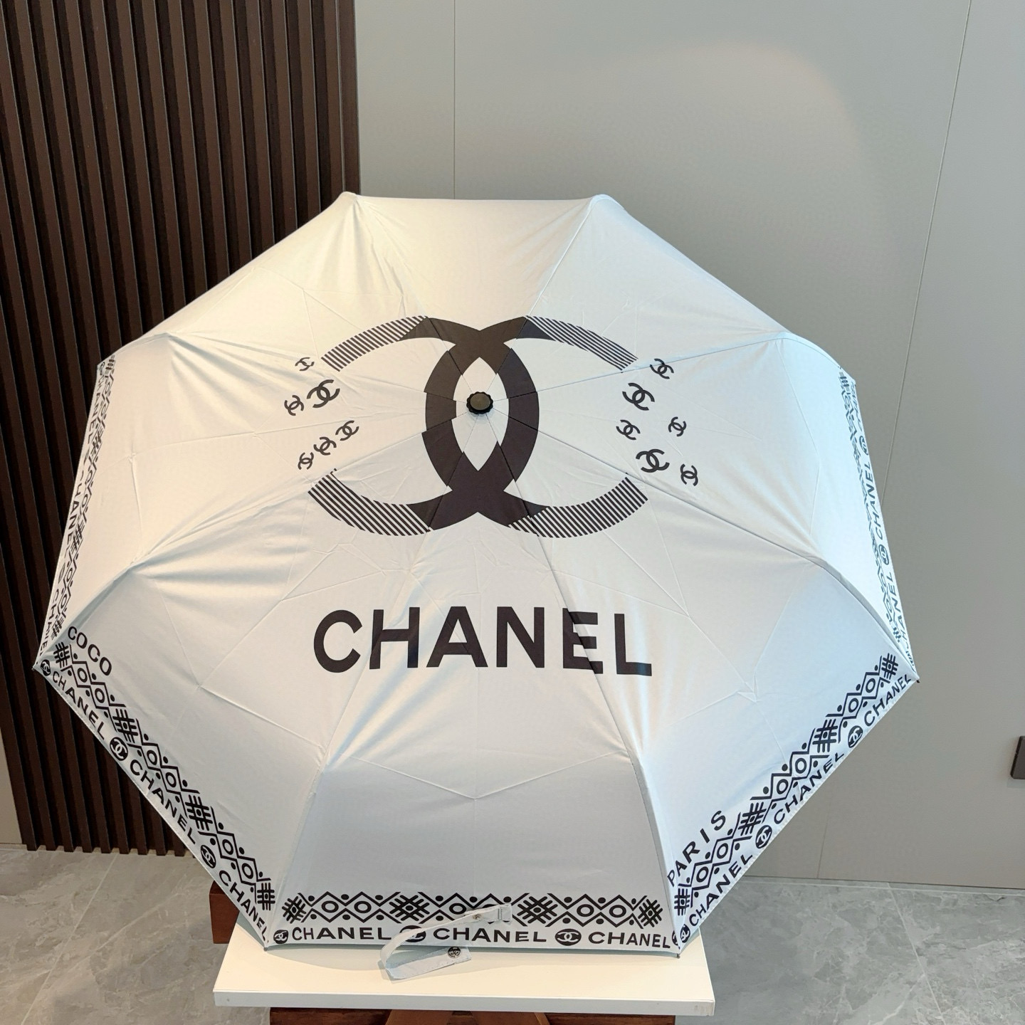 CHANEL（香奈儿）三折自动折叠晴雨伞 选用台湾进口UV防紫外线伞布 原单代工级品质 