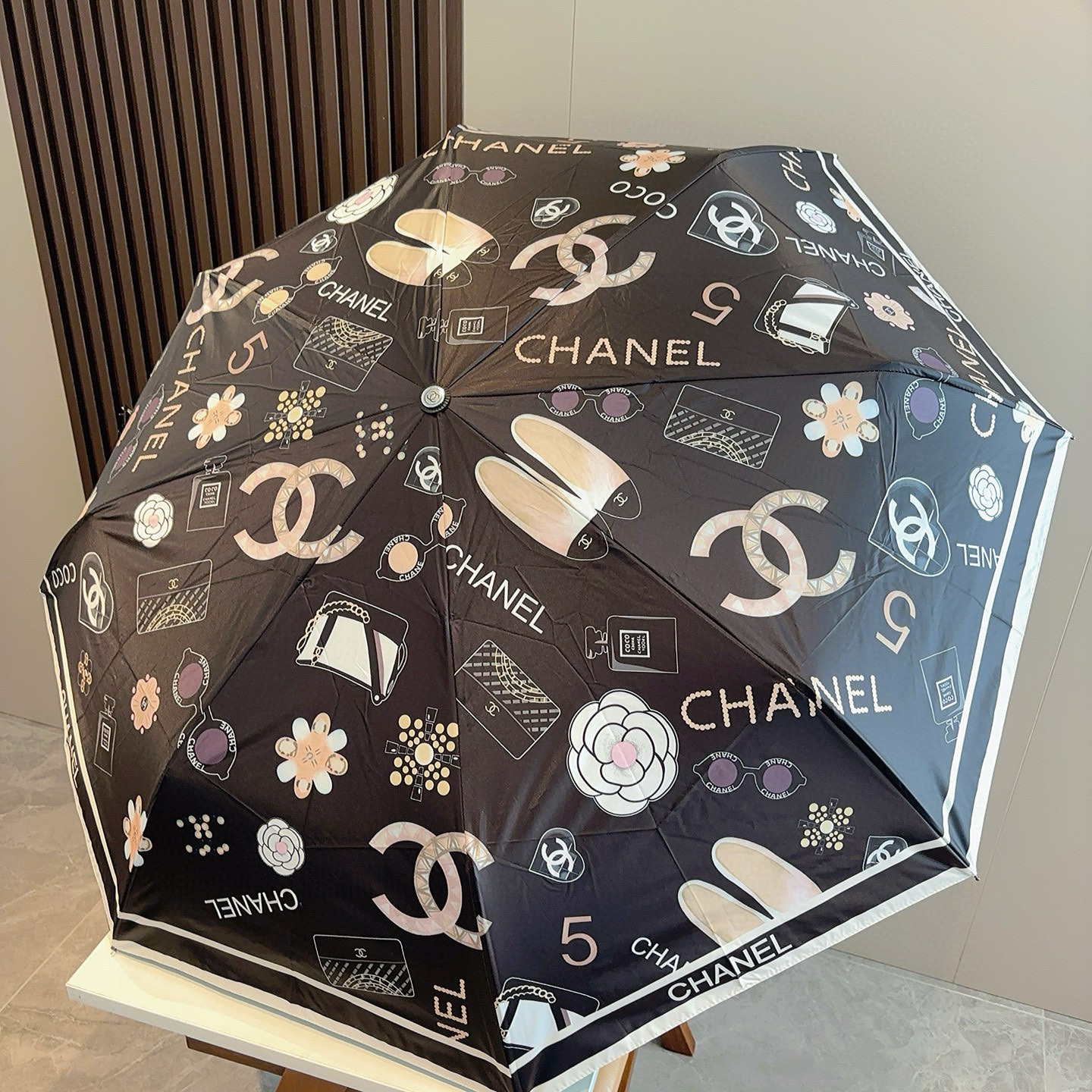  CHANEL（香奈儿）三折自动折叠晴雨伞 选用台湾进口UV防紫外线伞布 原单代工级品质 
