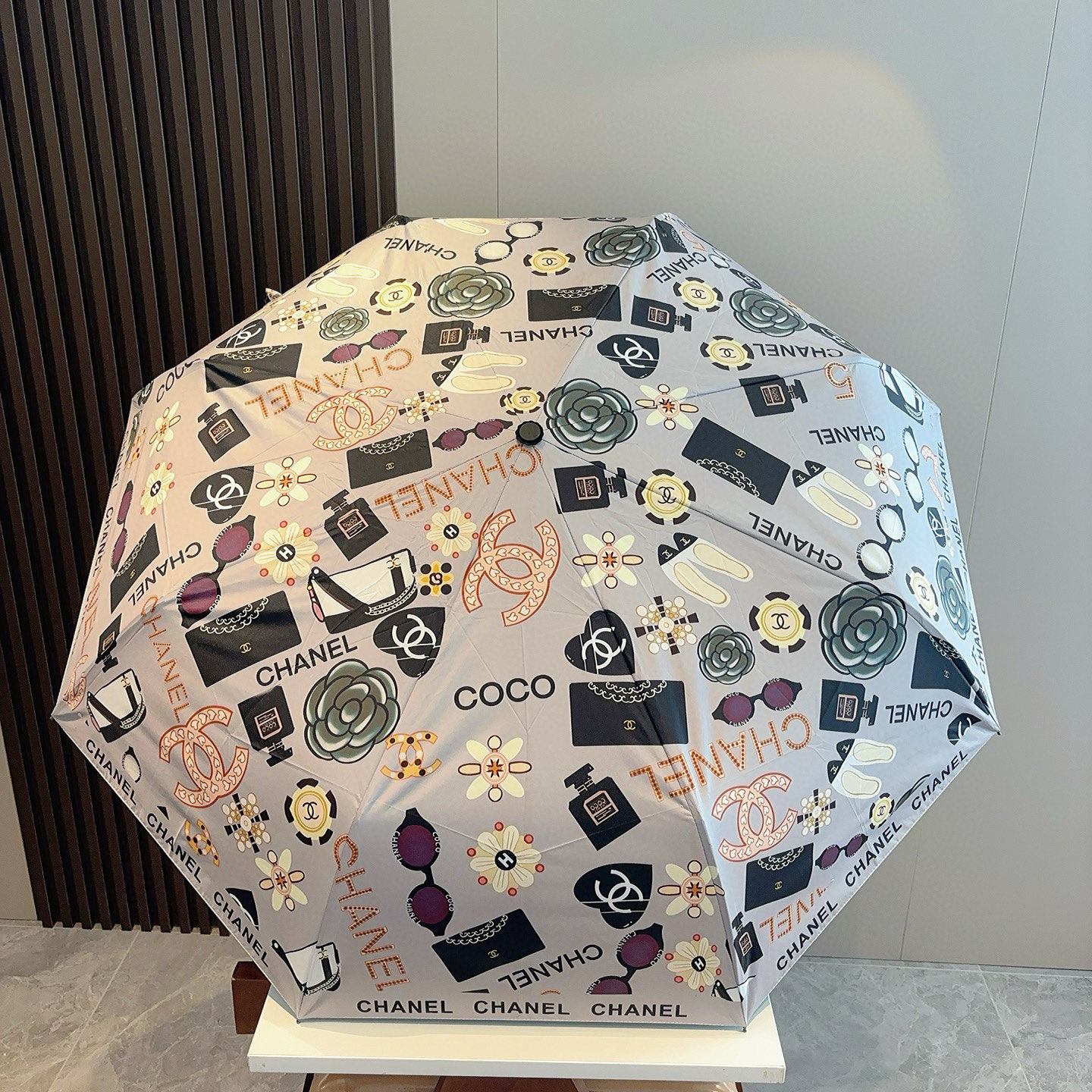  CHANEL（香奈儿）三折自动折叠晴雨伞 选用台湾进口UV防紫外线伞布 原单代工级品质 