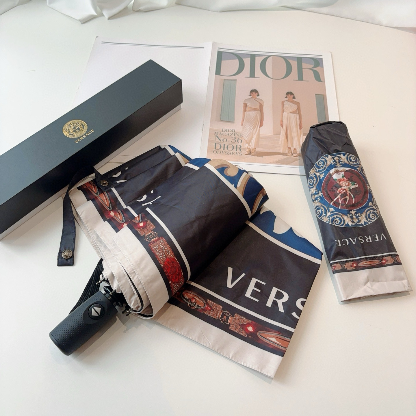  范思哲（VERSACE）新款 三折自动折叠晴雨伞 年度最新火爆单品  原单代工级品质 第一代210T碰