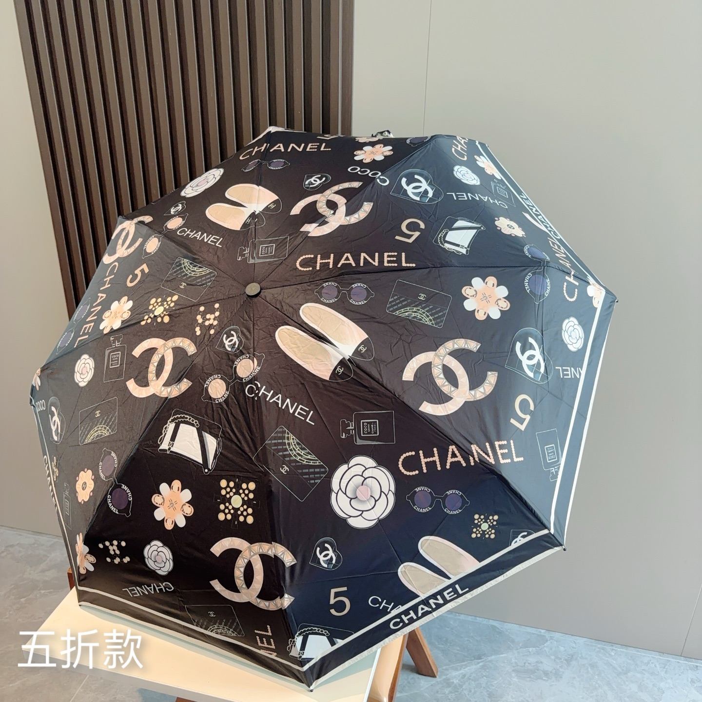  CHANEL（香奈儿）五折手动折叠晴雨伞 选用台湾进口UV防紫外线伞布 原单代工级品质  🌹