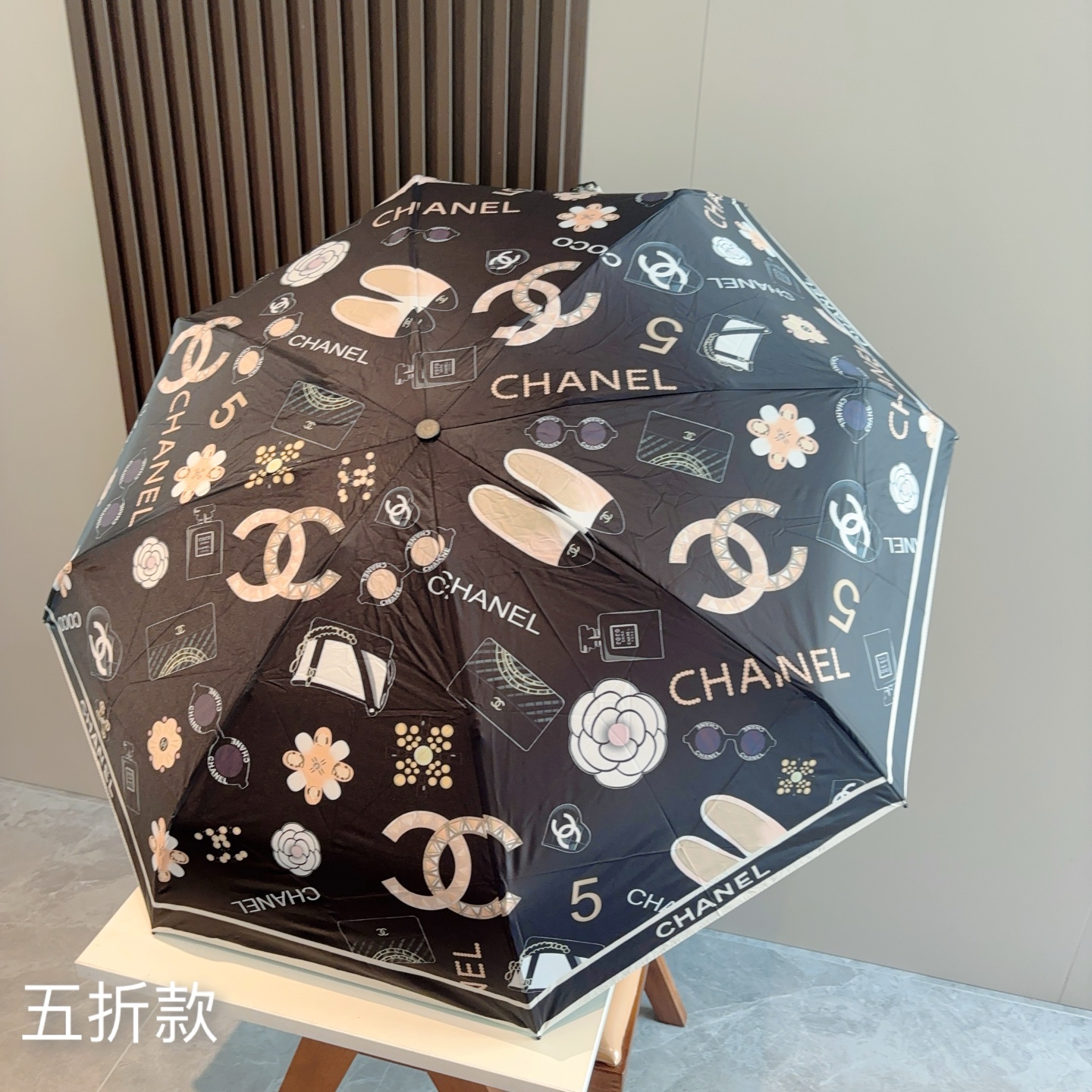  CHANEL（香奈儿）五折手动折叠晴雨伞 选用台湾进口UV防紫外线伞布 原单代工级品质  🌹