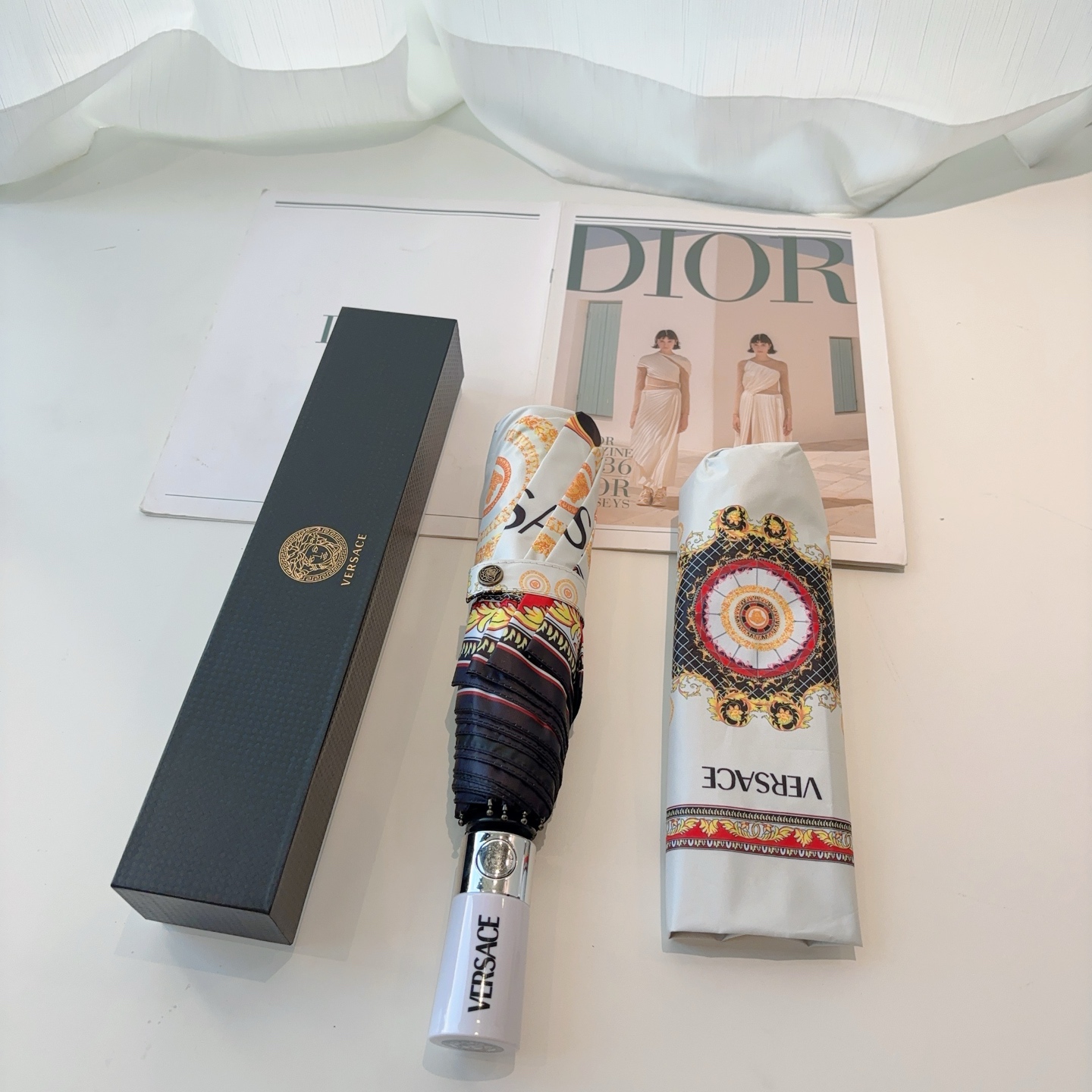  范思哲（VERSACE）新款 三折自动折叠晴雨伞 年度最新火爆单品  原单代工级品质 第一代210T碰