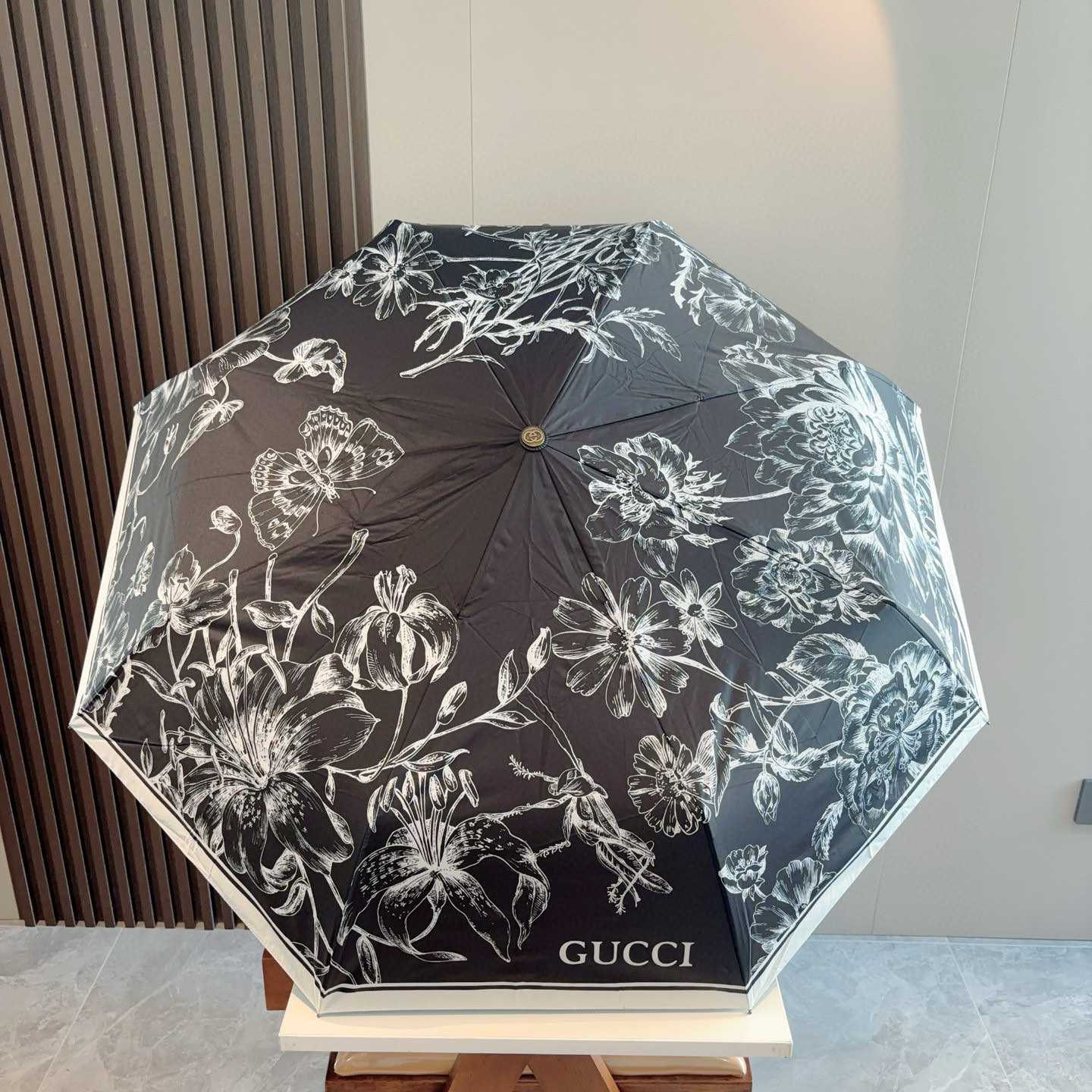 GUCCI（古奇）新款  三折自动折叠晴雨伞 选用台湾进口UV防紫外线伞布 原单代工级品质  🌹