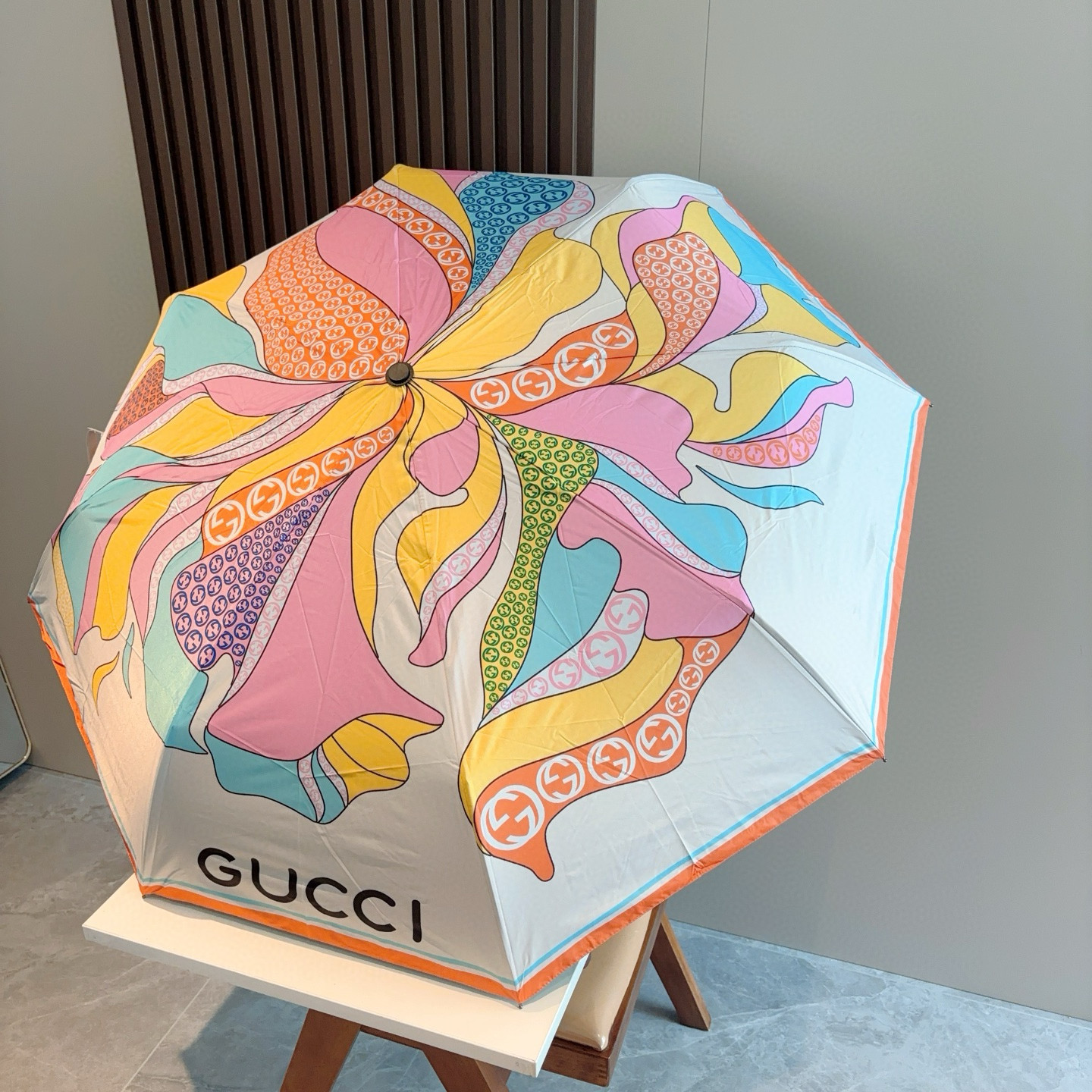 GUCCI（古奇）新款  三折自动折叠晴雨伞 选用台湾进口UV防紫外线伞布 原单代工级品质  🌹