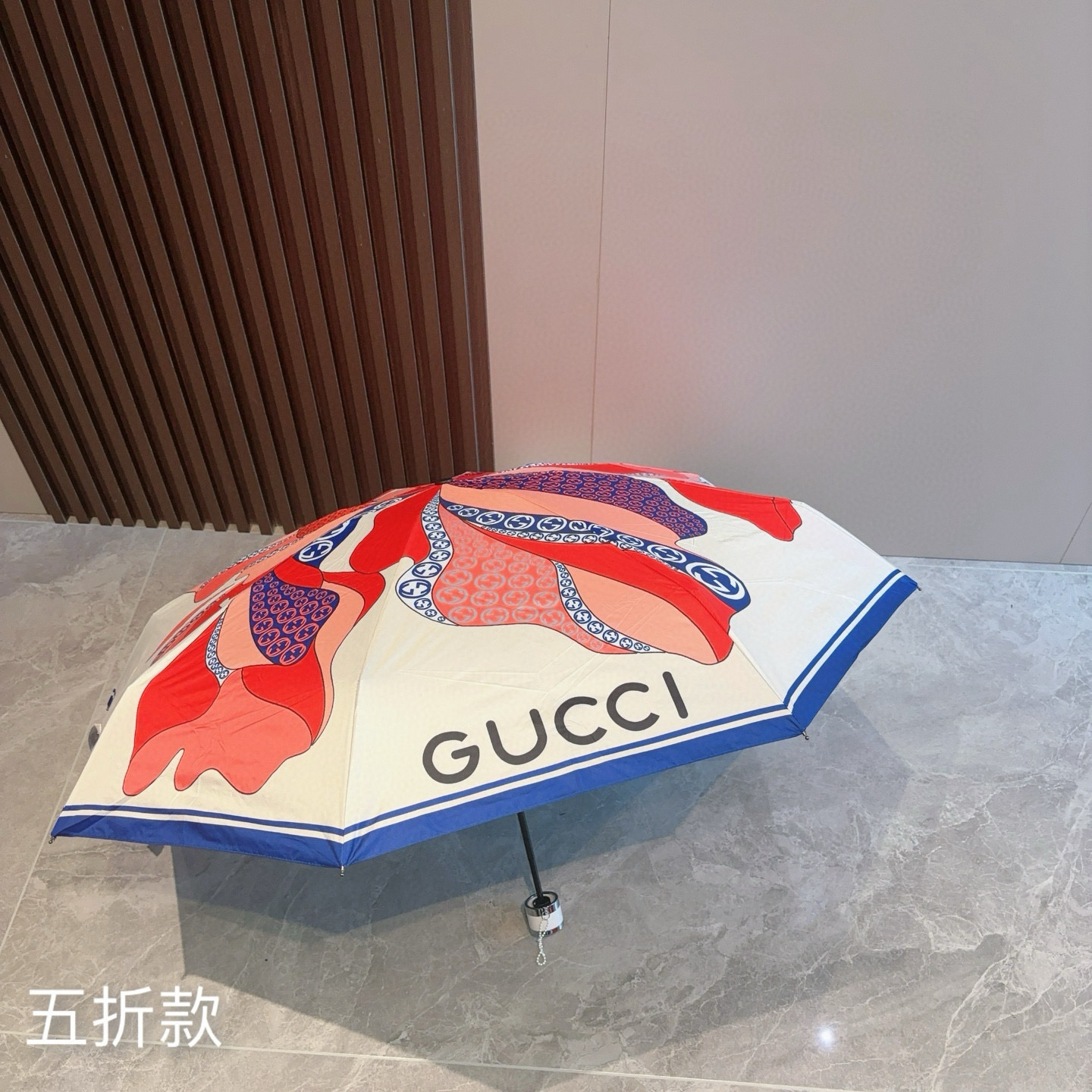 GUCCI（古奇）新款  五折手开折叠晴雨伞 选用台湾进口UV防紫外线伞布 原单代工级品质  🌹