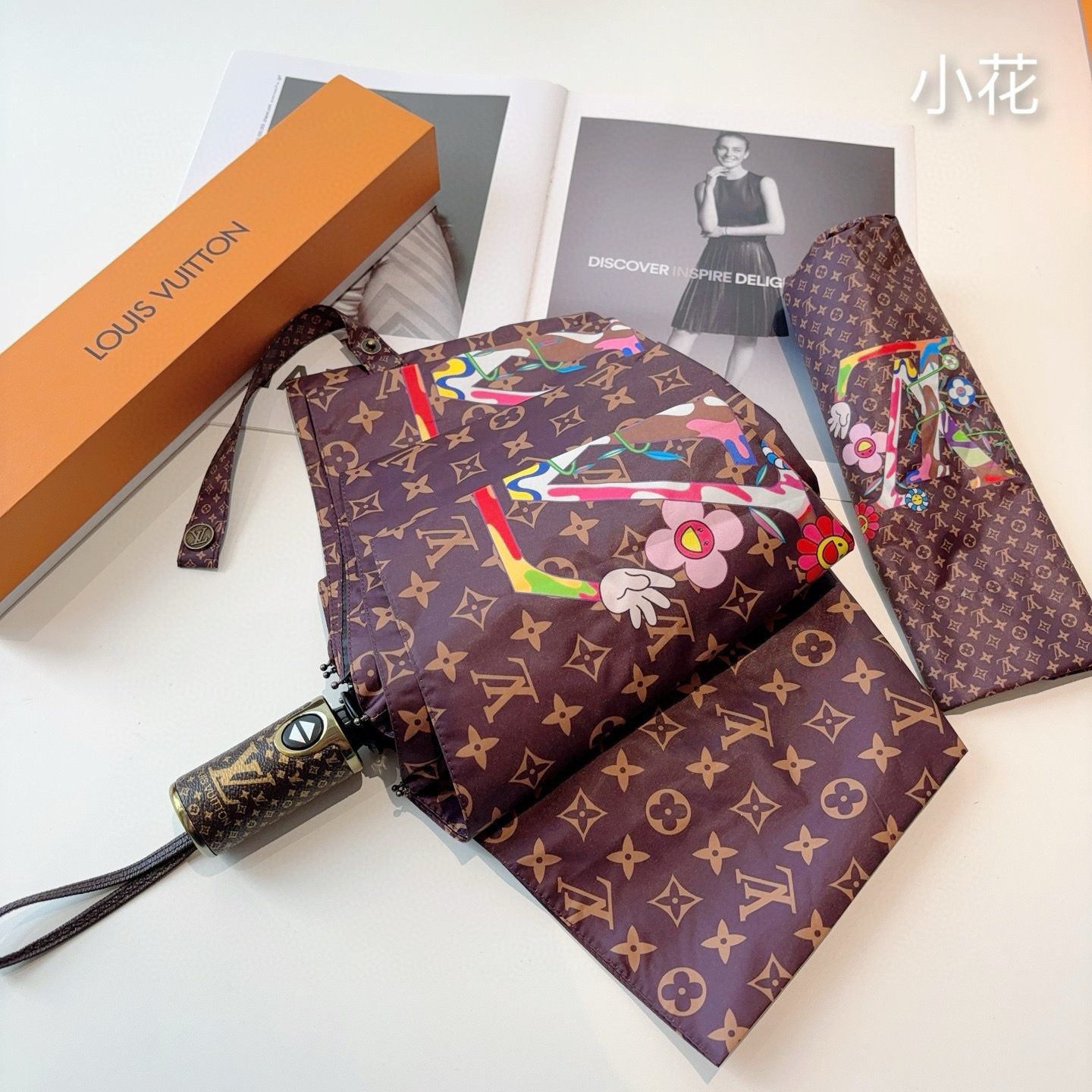 LOUIS VUITTON （路易威登）新款 三折自动折叠晴雨伞 新涂层技术深色伞面 拥有令人惊喜的遮光