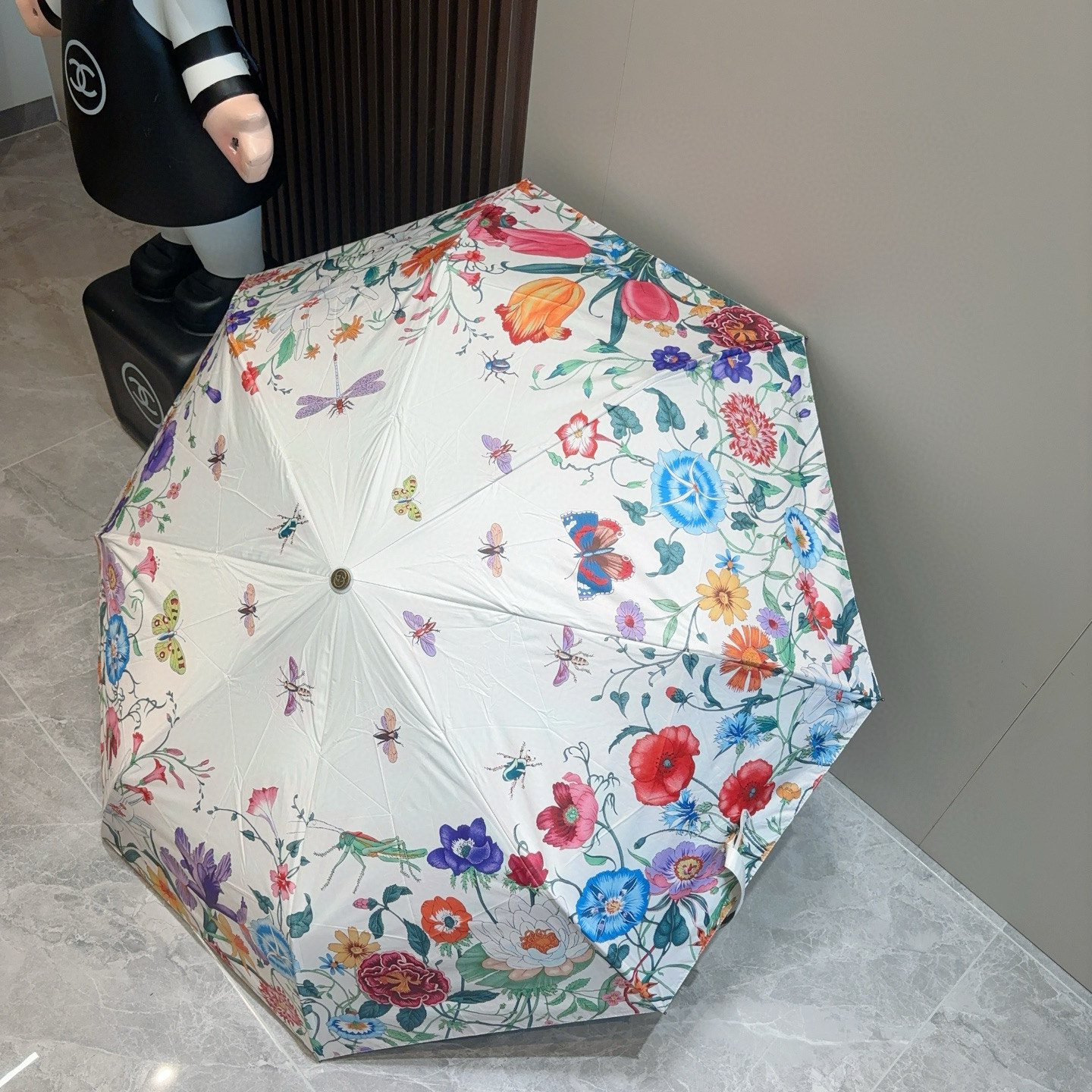  GUCCI古奇 三折自动折叠晴雨伞  时尚原单代工品质 细节精致 看得见的品质 打破一成不变 色泽纯正