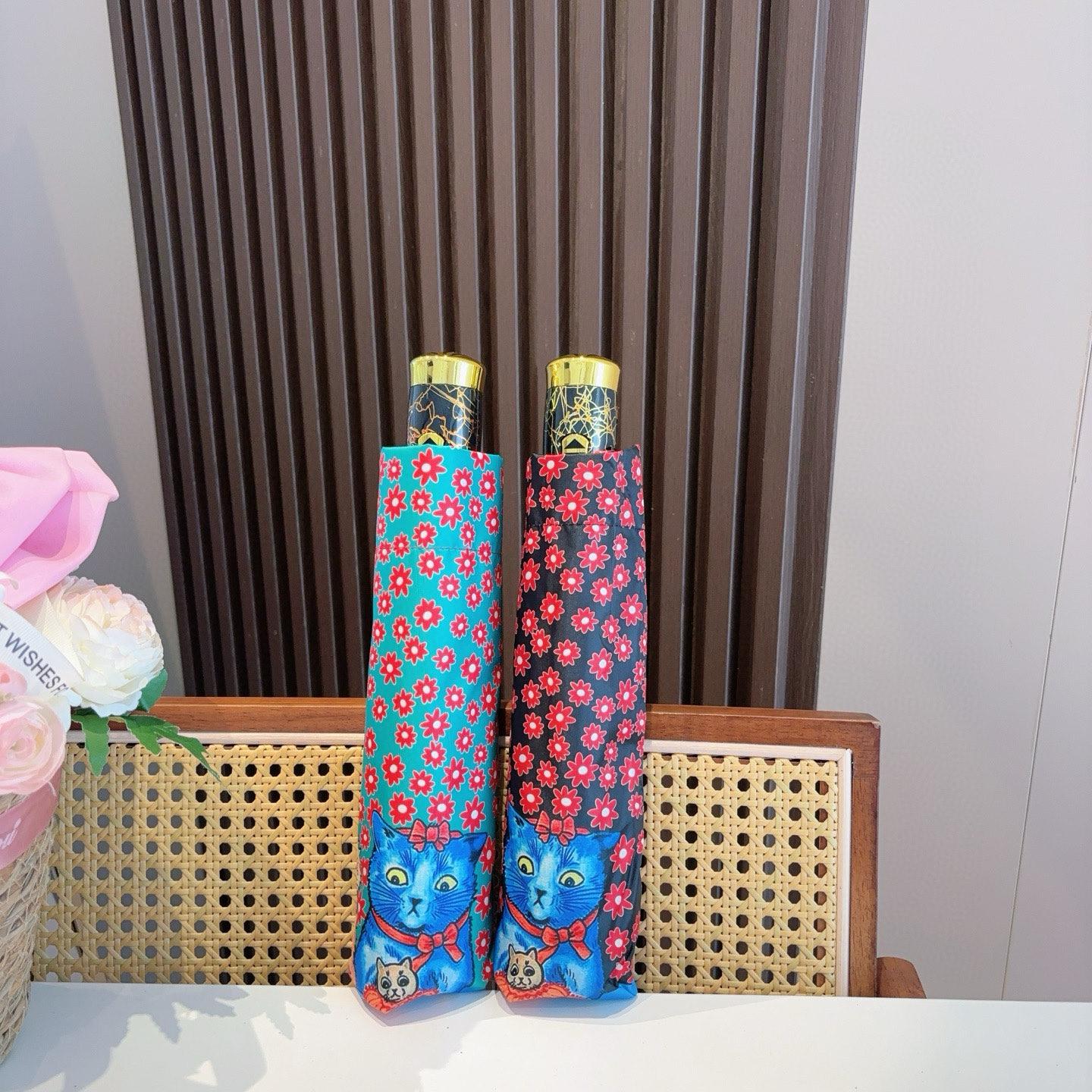  GUCCI古奇 三折自动折叠晴雨伞  时尚原单代工品质 细节精致 看得见的品质 打破一成不变 色泽纯正