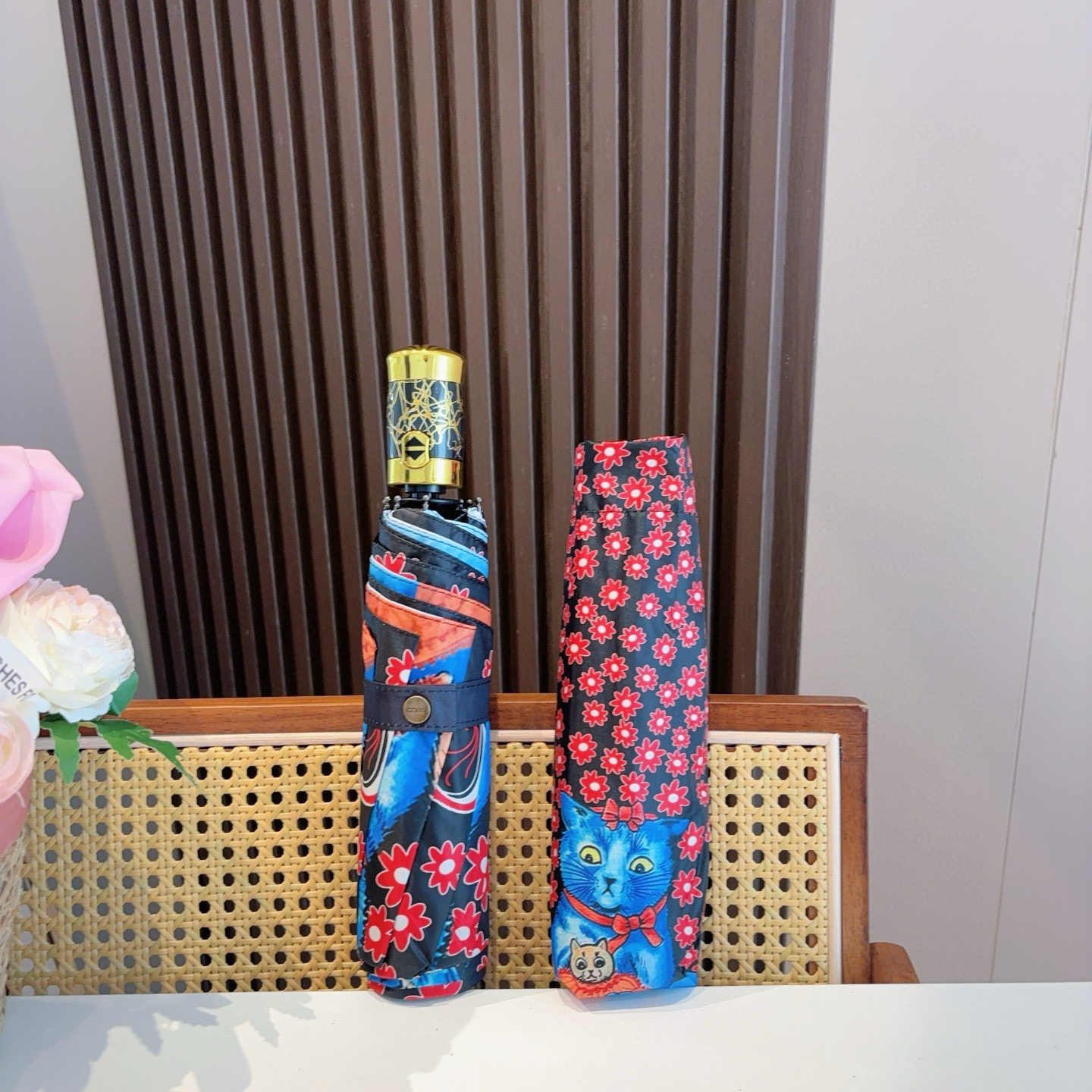  GUCCI古奇 三折自动折叠晴雨伞  时尚原单代工品质 细节精致 看得见的品质 打破一成不变 色泽纯正