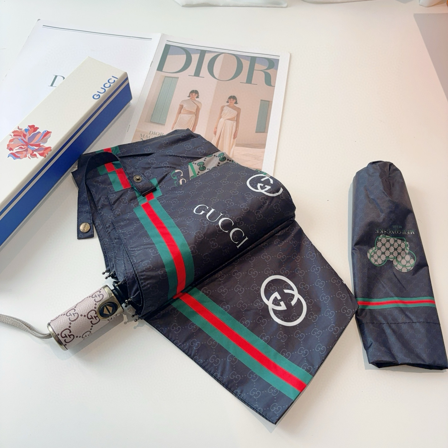  GUCCI古奇 三折自动折叠晴雨伞  时尚原单代工品质 细节精致 看得见的品质 打破一成不变 色泽纯正