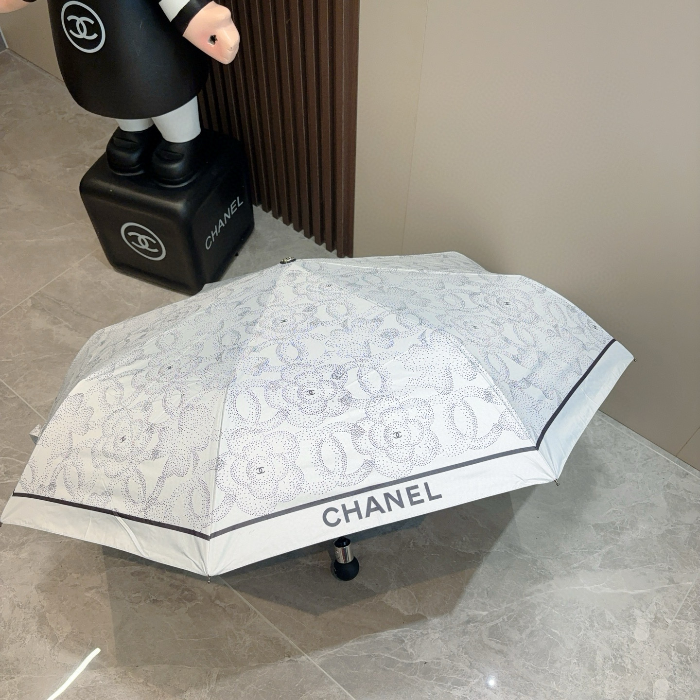  CHANEL（香奈儿）三折自动折叠晴雨伞 选用台湾进口UV防紫外线伞布 原单代工级品质 