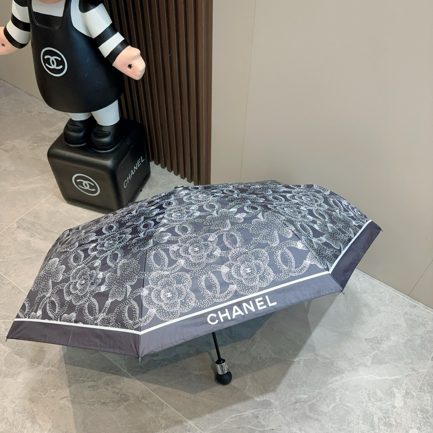  CHANEL（香奈儿）三折自动折叠晴雨伞 选用台湾进口UV防紫外线伞布 原单代工级品质 