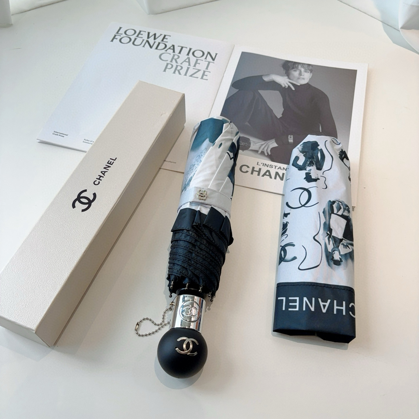 CHANEL（香奈儿）三折自动折叠晴雨伞 选用台湾进口UV防紫外线伞布 原单代工级品质 