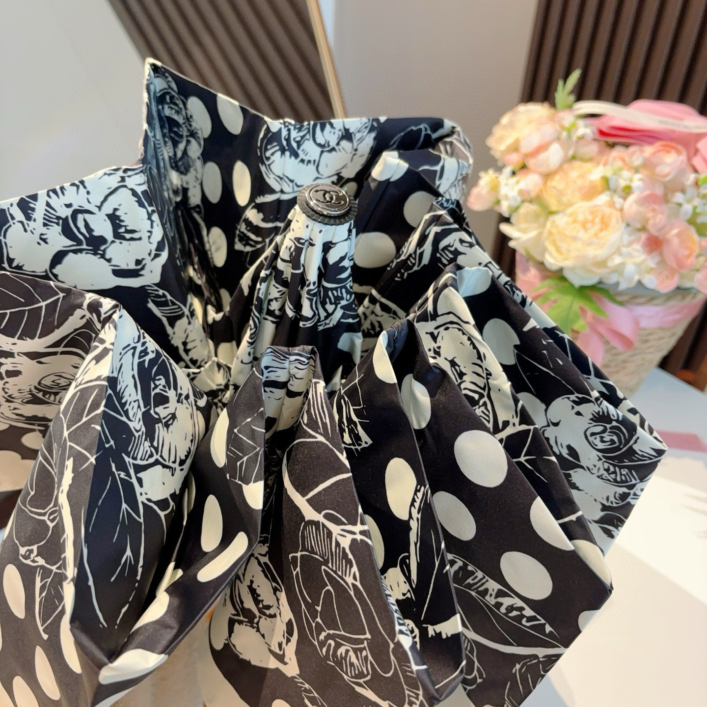  CHANEL（香奈儿）三折自动折叠晴雨伞 选用台湾进口UV防紫外线伞布 原单代工级品质 