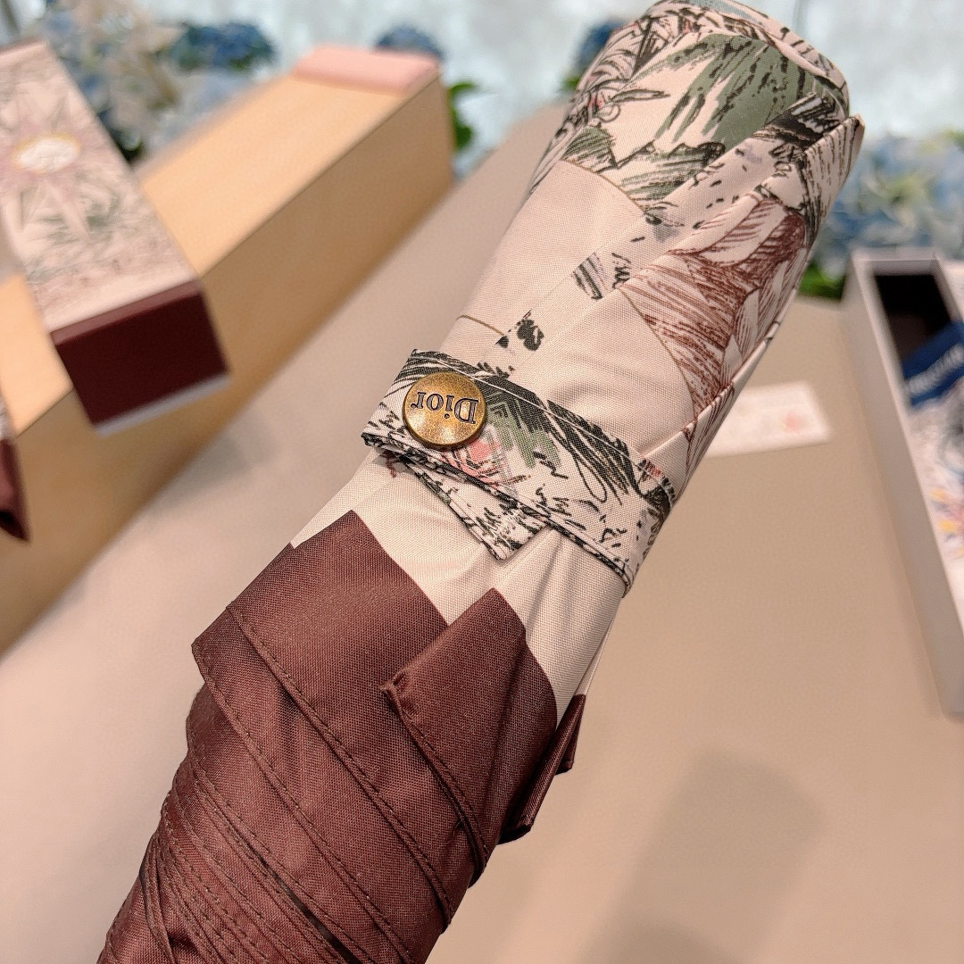  DIOR（迪奥）三折自动折叠晴雨伞  时尚原单代工品质 细节精致 看得见的品质 打破一成不变 色泽纯正