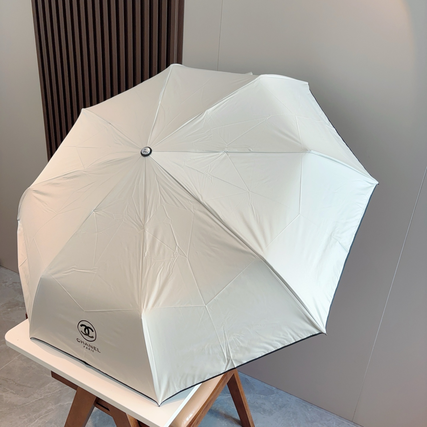 CHANEL（香奈儿）三折自动折叠晴雨伞 选用台湾进口UV防紫外线伞布 原单代工级品质