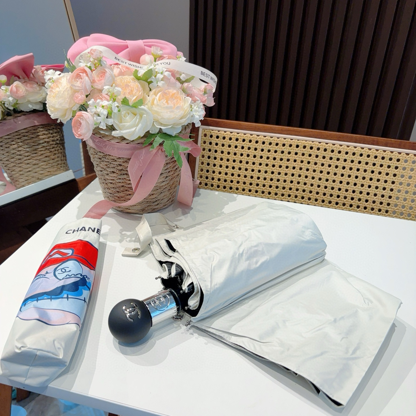  CHANEL（香奈儿）三折自动折叠晴雨伞 选用台湾进口UV防紫外线伞布 原单代工级品质 