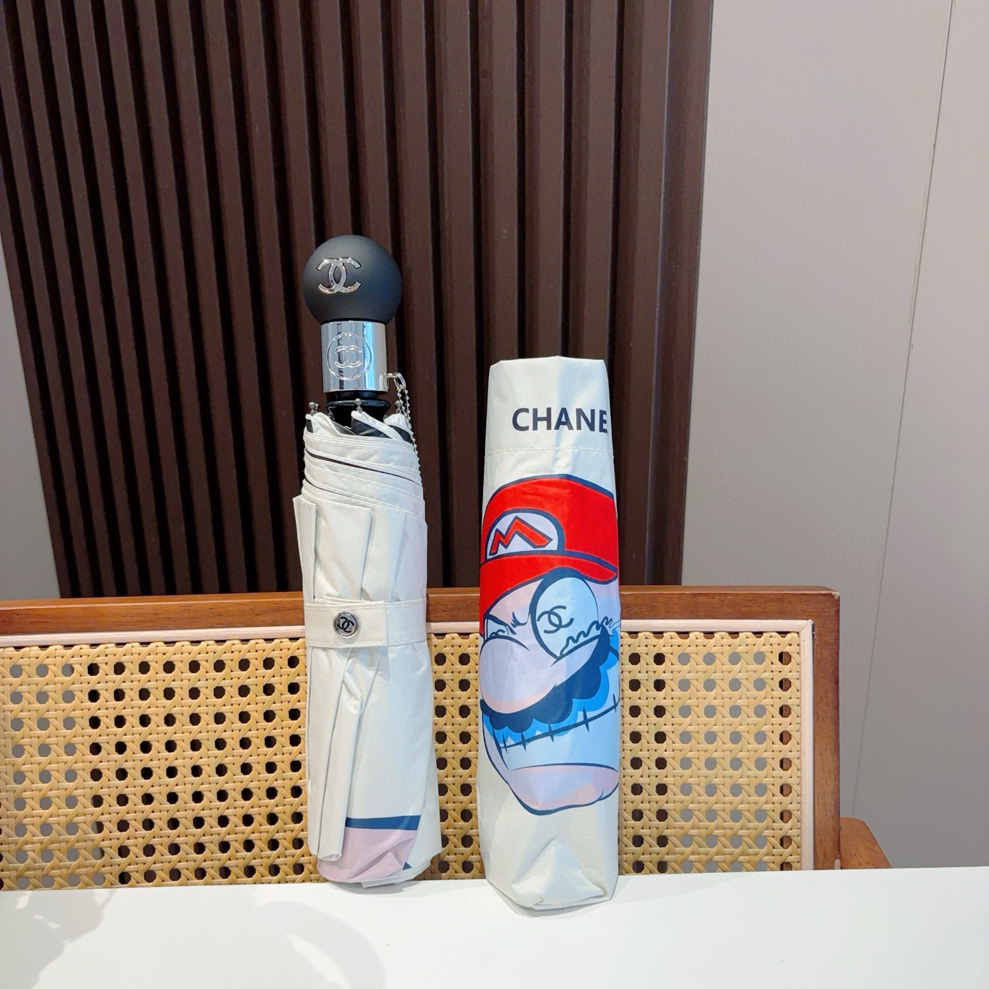  CHANEL（香奈儿）三折自动折叠晴雨伞 选用台湾进口UV防紫外线伞布 原单代工级品质 