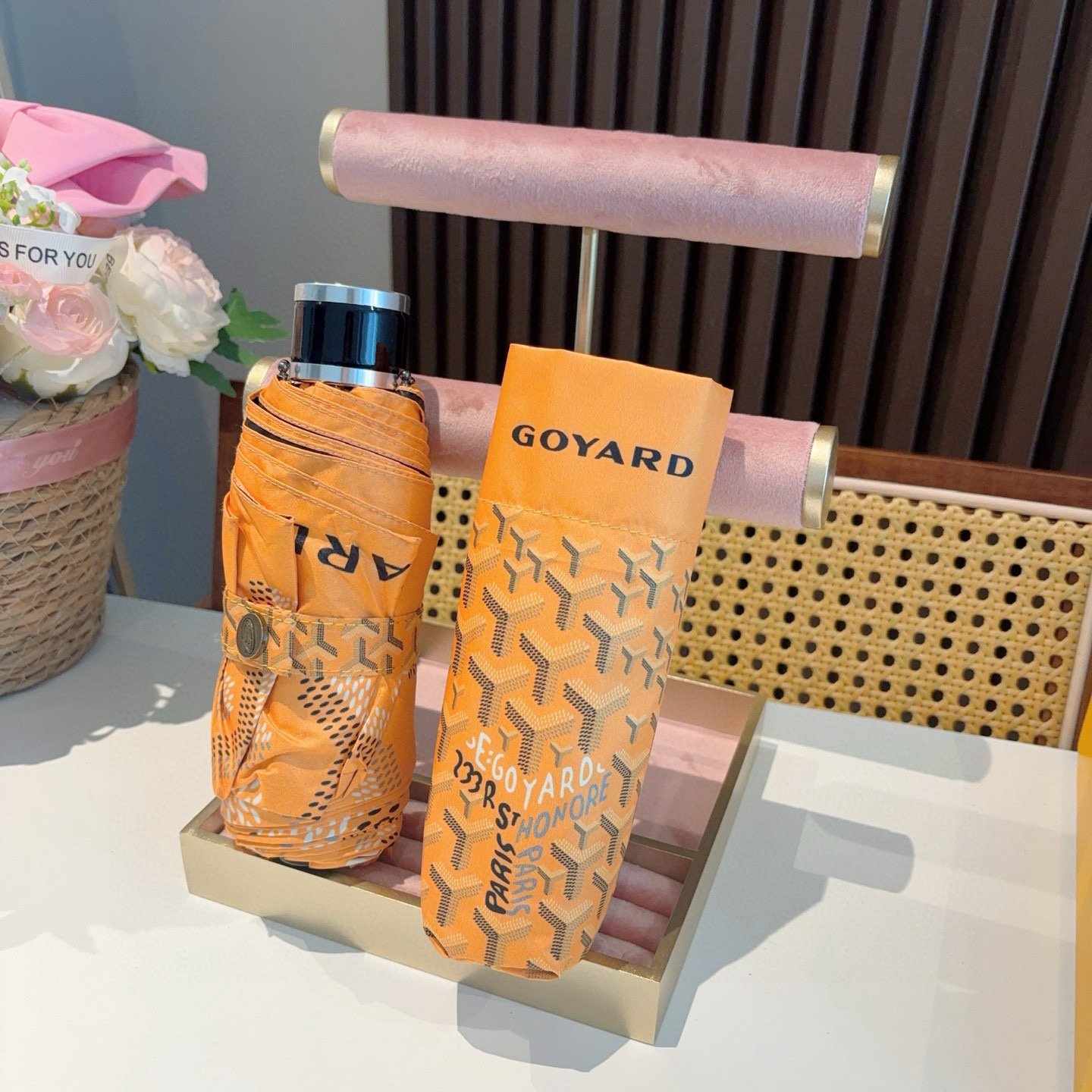 Goyard戈雅 2025新款 五折手开口袋伞 热卖款 时尚指数爆表 不论晴天雨天使用都相得益彰 拥有它