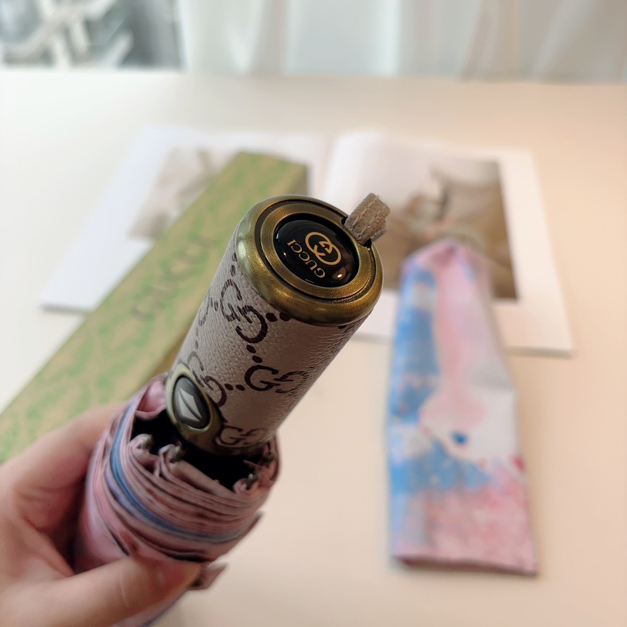  GUCCI（古奇）新款 三折自动折叠晴雨伞 选用台湾进口UV防紫外线伞布 原单代工级品质  🌹