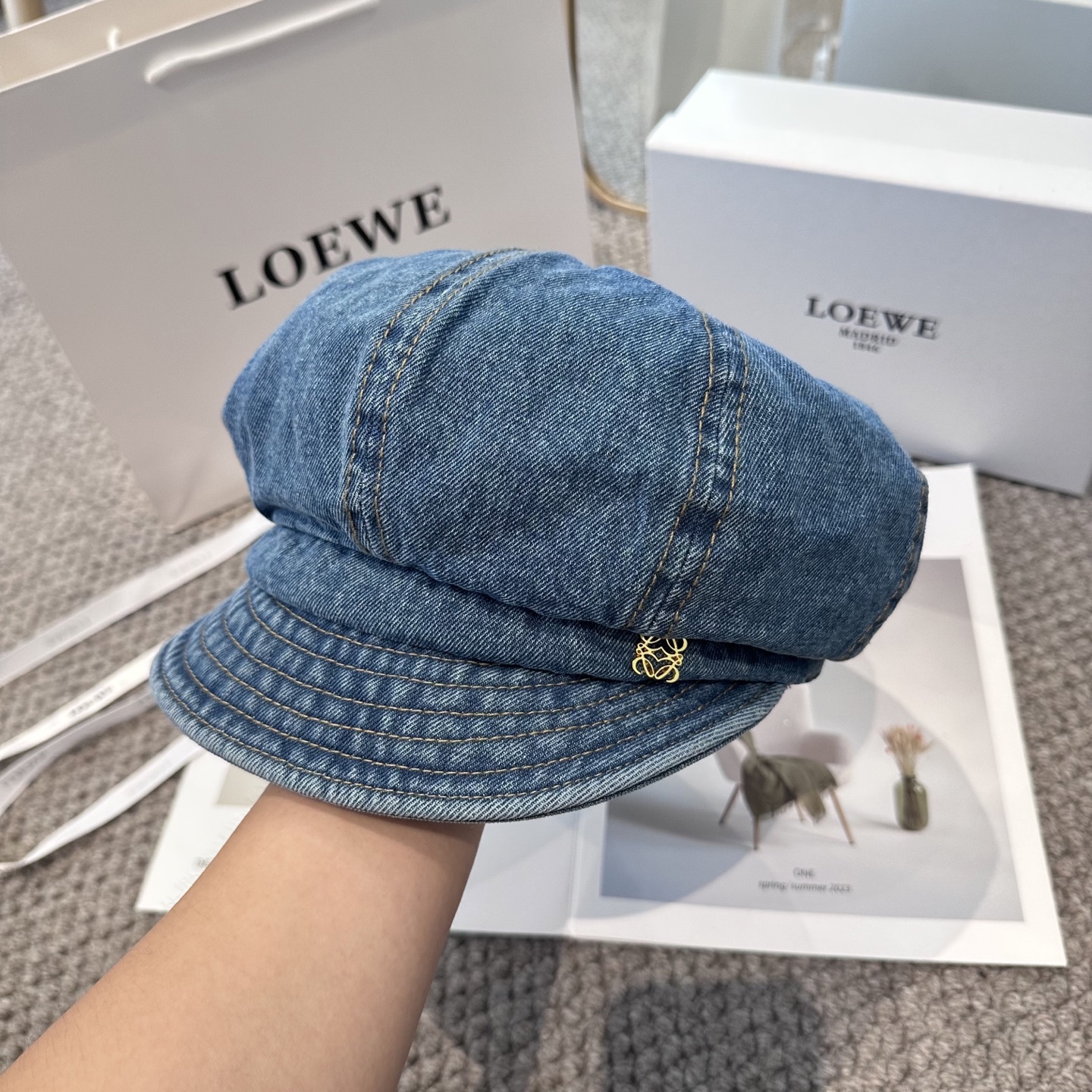  Loewe罗意威 新款复古水洗牛仔八角帽 ，高版本原单品质 简约经典logo，质感超级赞👍，精致大牌范