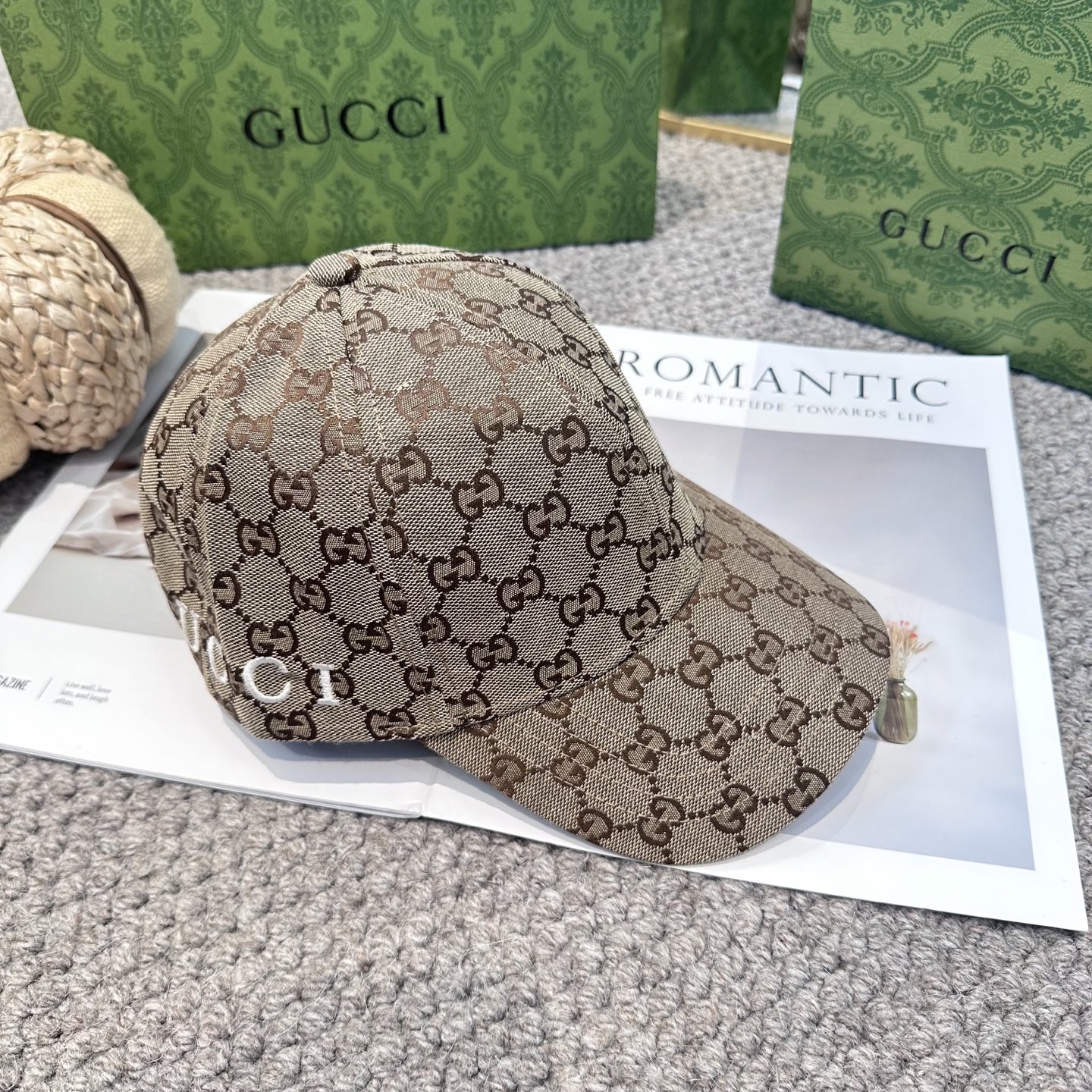  GUCCI古奇棒球帽2025新款gg提花 工艺非常精美 高档大气上档次！低调奢华，方便携带！