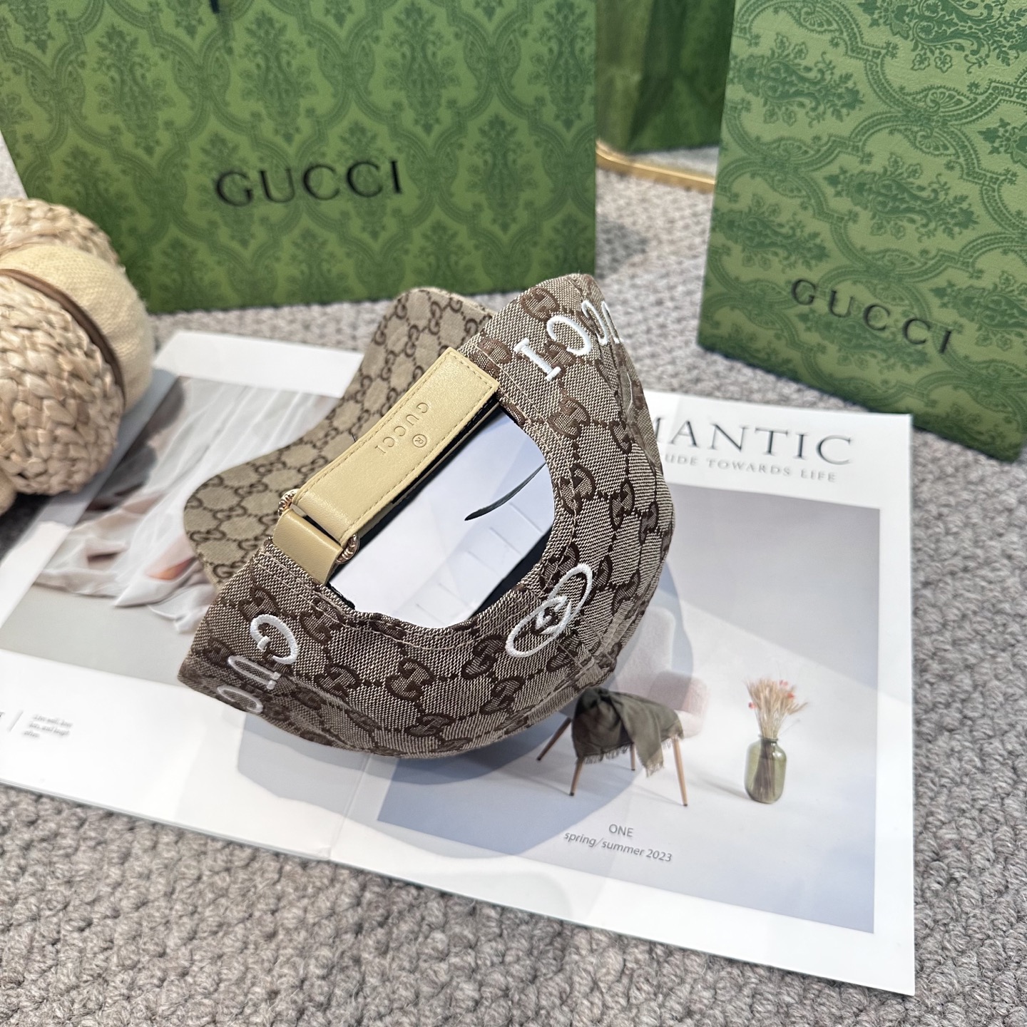  GUCCI古奇棒球帽2025新款gg提花 工艺非常精美 高档大气上档次！低调奢华，方便携带！