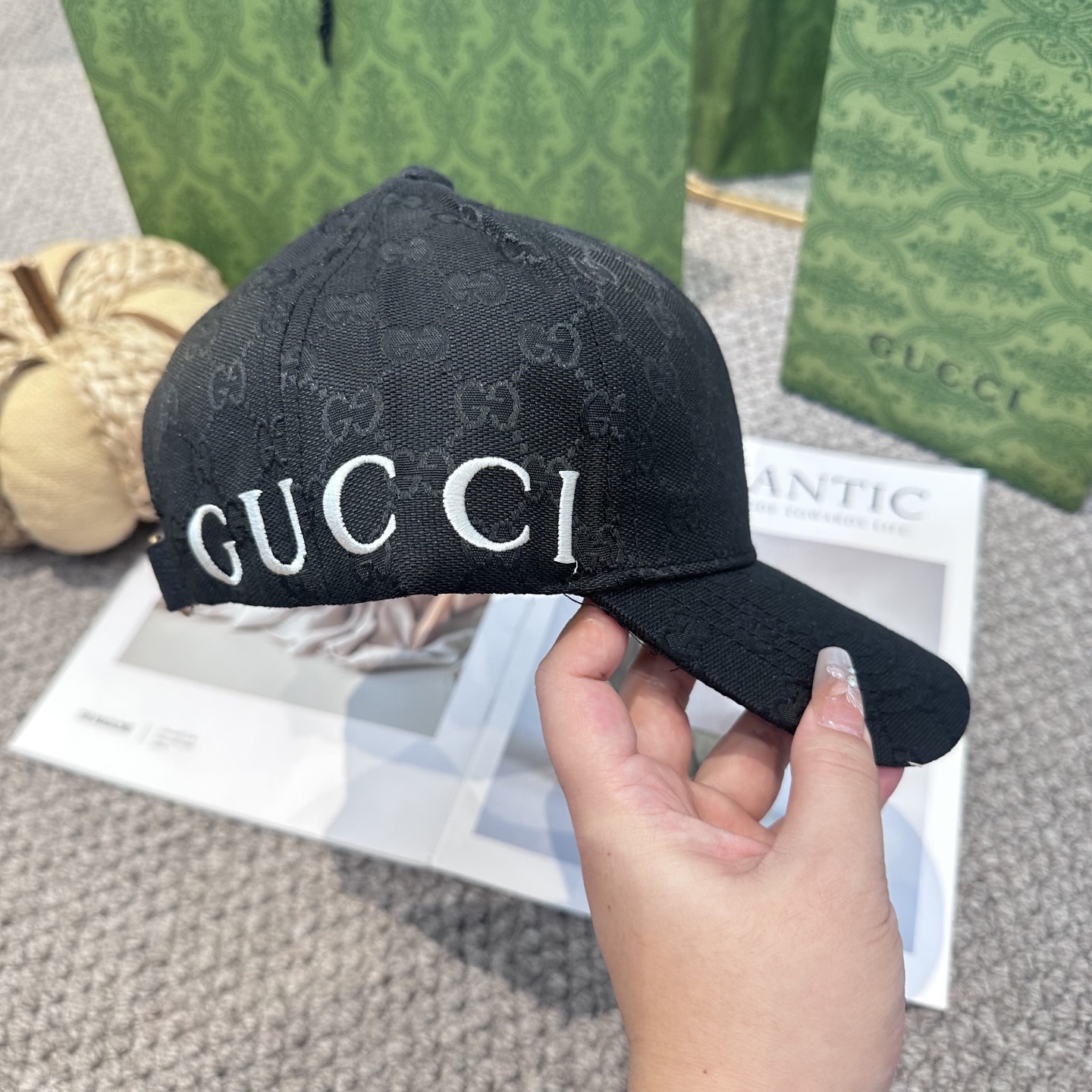  GUCCI古奇棒球帽2025新款gg提花 工艺非常精美 高档大气上档次！低调奢华，方便携带！