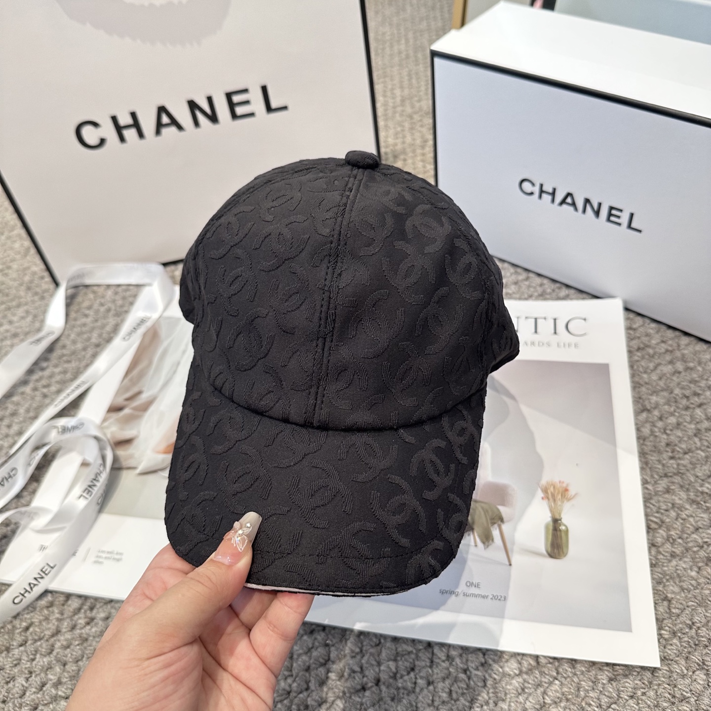 【CHANEL香奈儿】新款高级感唯美纹路小香风鸭舌帽 ，遮阳又超好搭配，出街单品 高货版本原单品质👄
