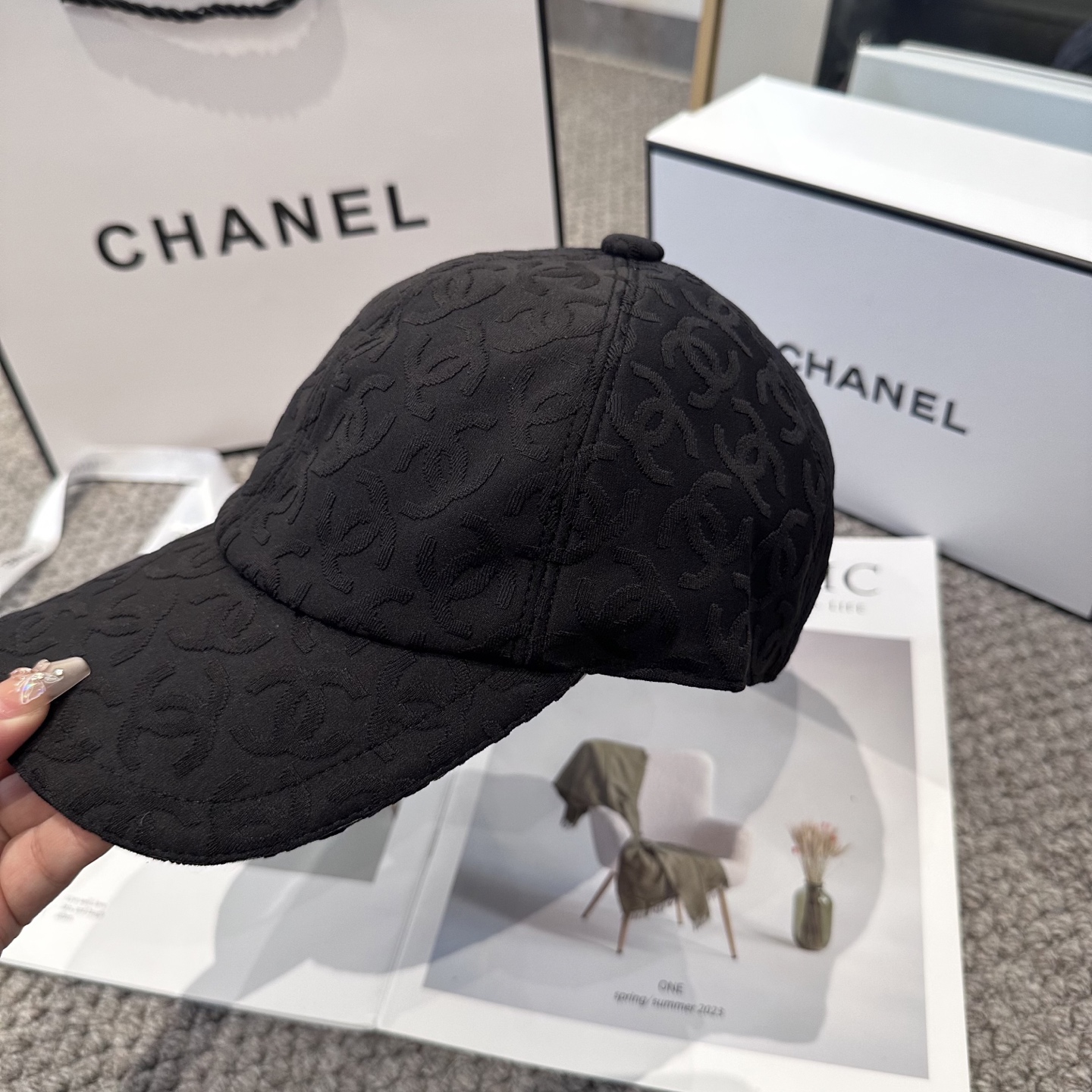 【CHANEL香奈儿】新款高级感唯美纹路小香风鸭舌帽 ，遮阳又超好搭配，出街单品 高货版本原单品质👄