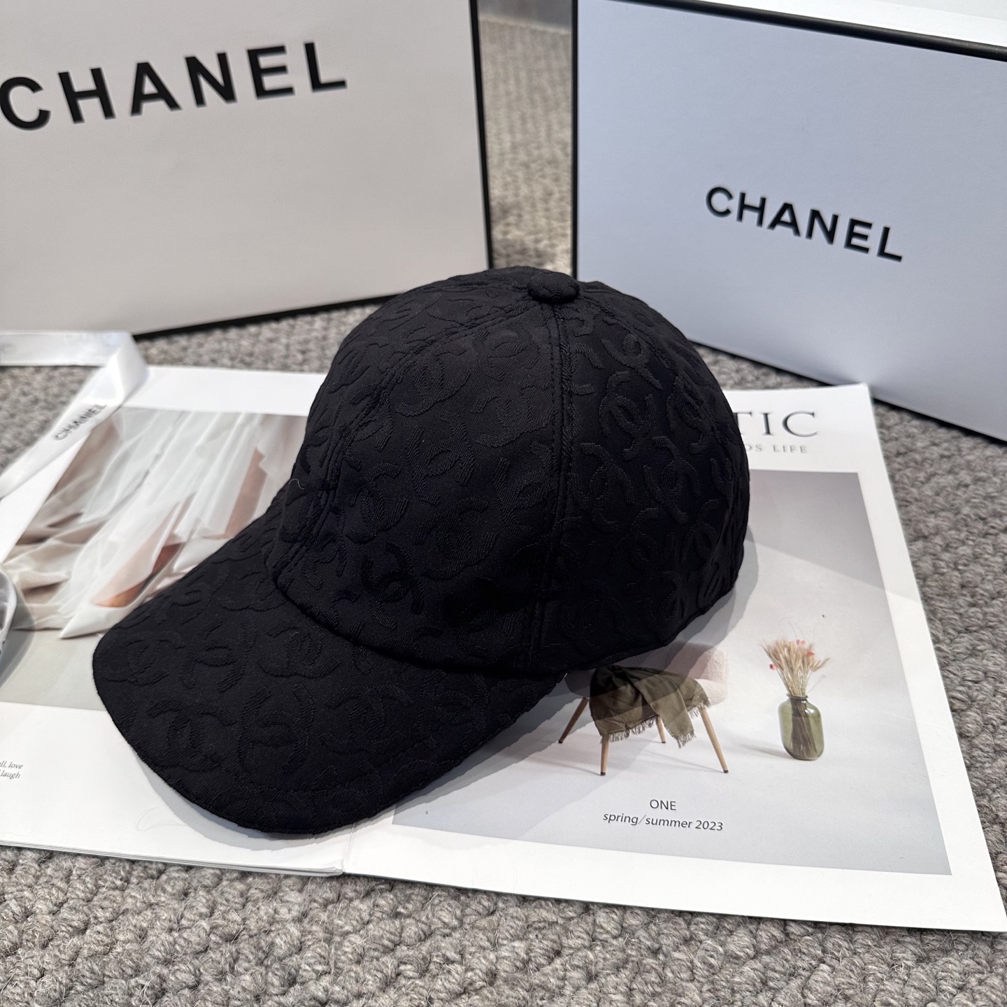 【CHANEL香奈儿】新款高级感唯美纹路小香风鸭舌帽 ，遮阳又超好搭配，出街单品 高货版本原单品质👄