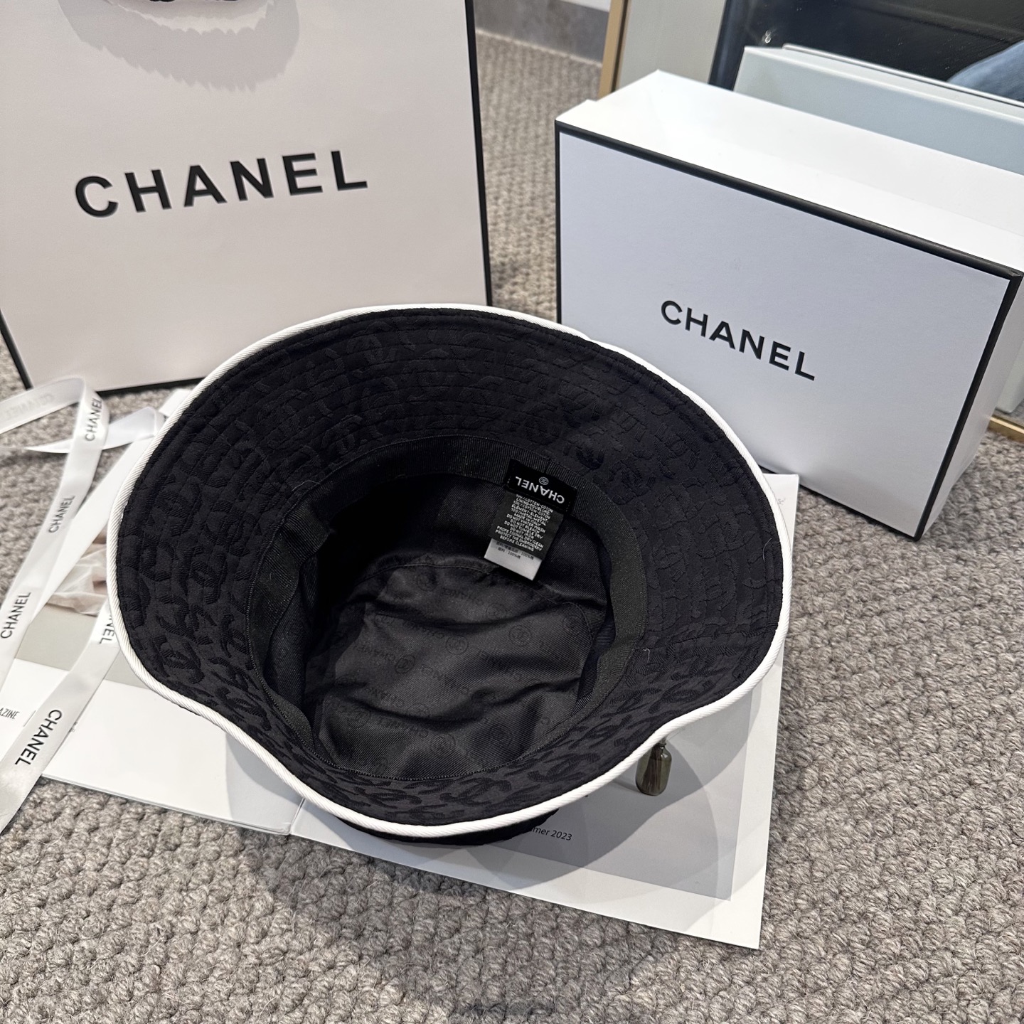 【CHANEL香奈儿】新款高级感唯美小香风渔夫帽，遮阳又超好搭配，出街单品 高货版本原单品质👄