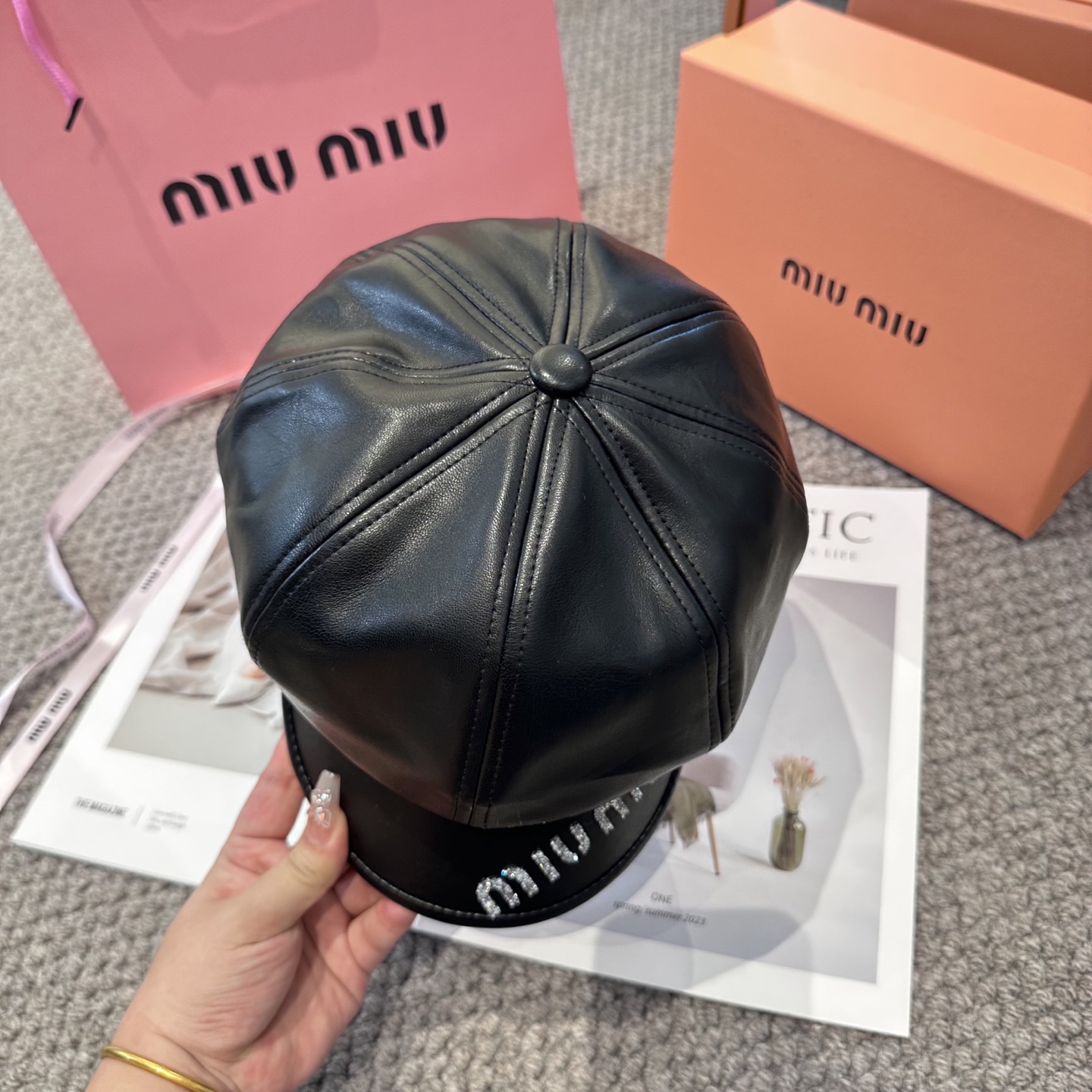  miumiu缪缪  新款贝雷帽女秋冬百搭辣妹个性显脸小 不挑人的帽型 