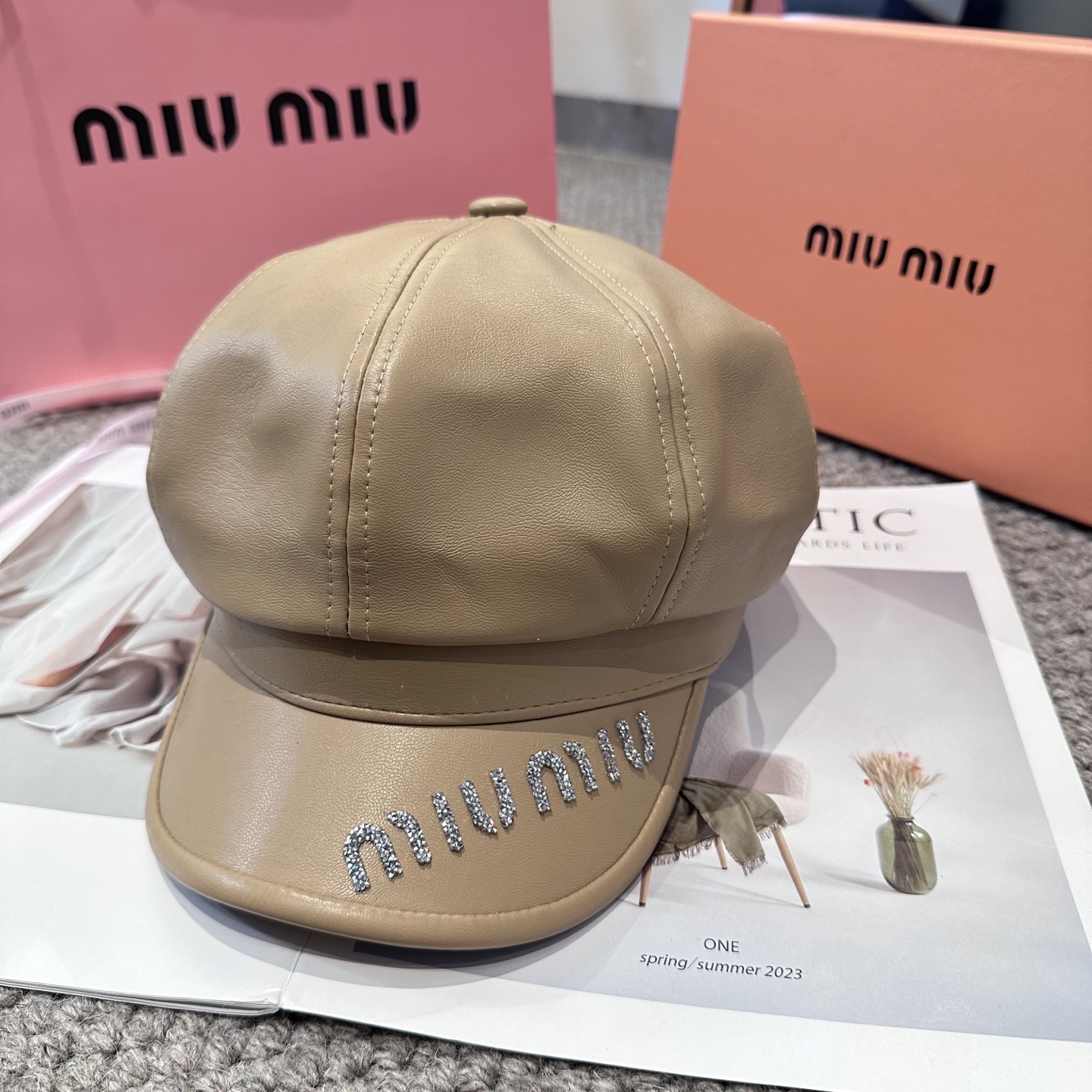  miumiu缪缪 新款贝雷帽女秋冬百搭辣妹个性显脸小 不挑人的帽型 